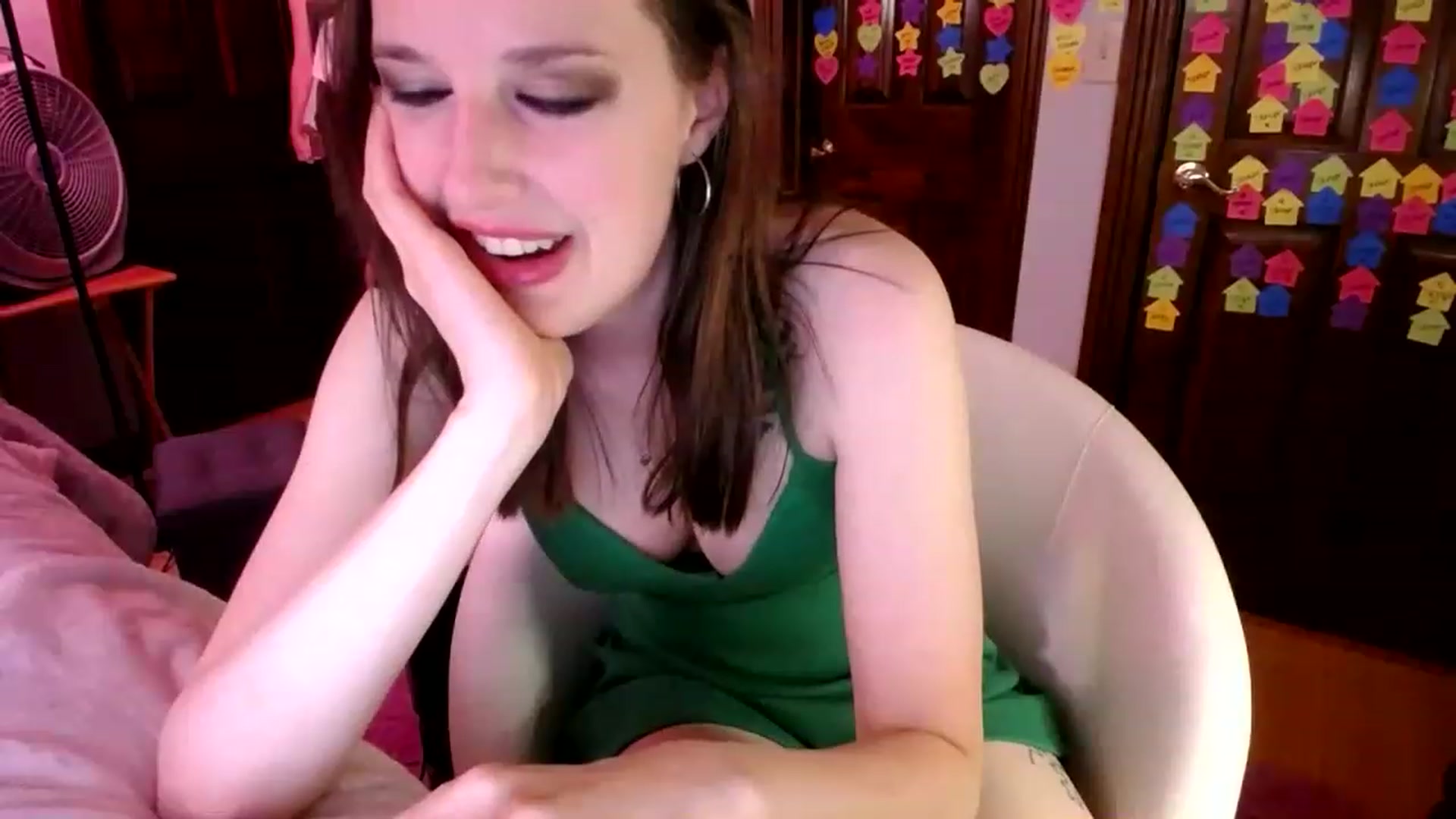 Gallery image thumbnail from Sphenoids's myfreecams stream on, 05/24/2023, 03:28 image 6 of 20