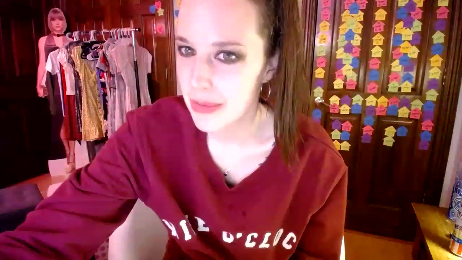 Gallery image thumbnail from Sphenoids's myfreecams stream on, 05/24/2023, 03:28 image 14 of 20
