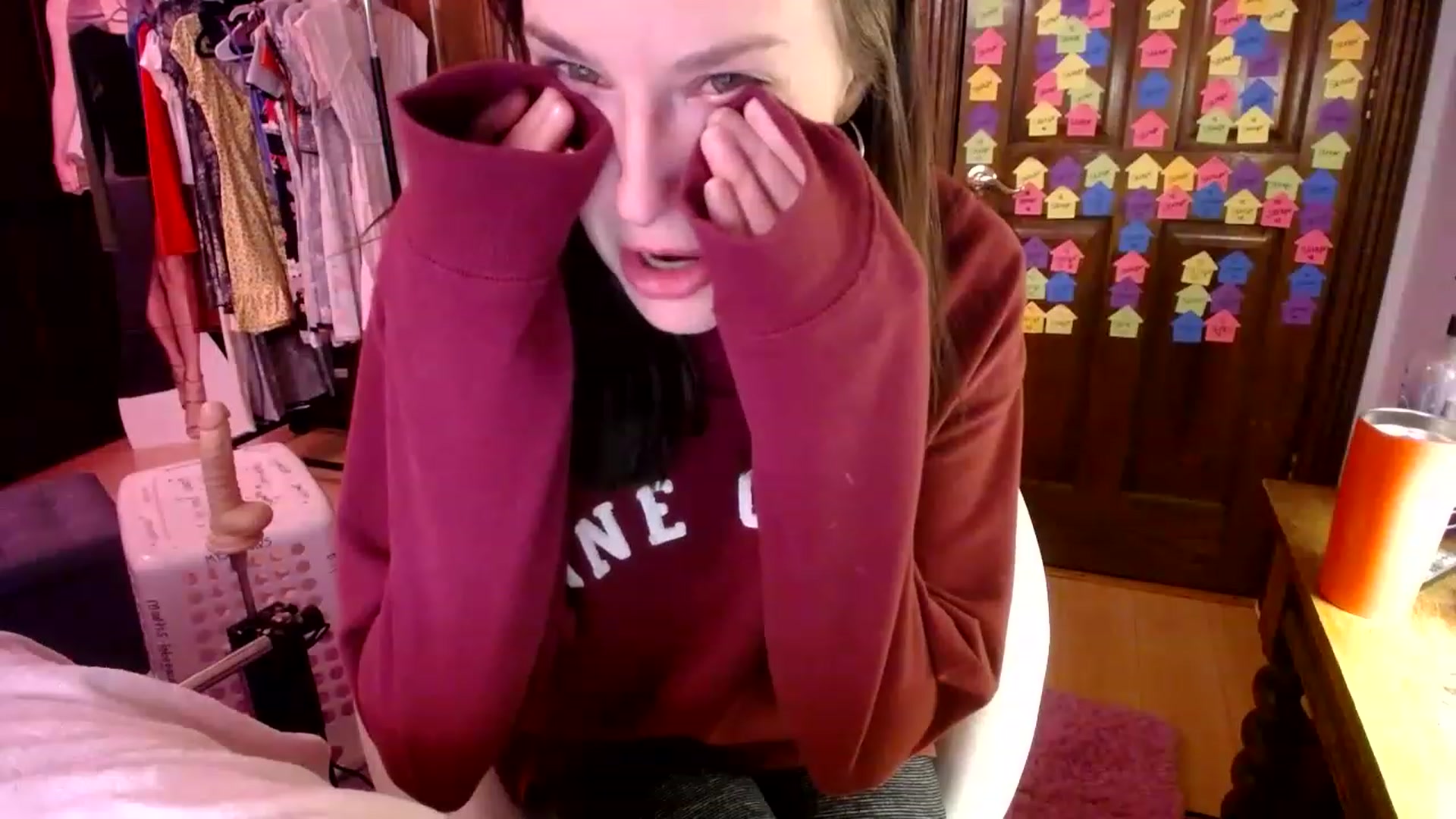 Gallery image thumbnail from Sphenoids's myfreecams stream on, 05/24/2023, 04:29 image 11 of 20