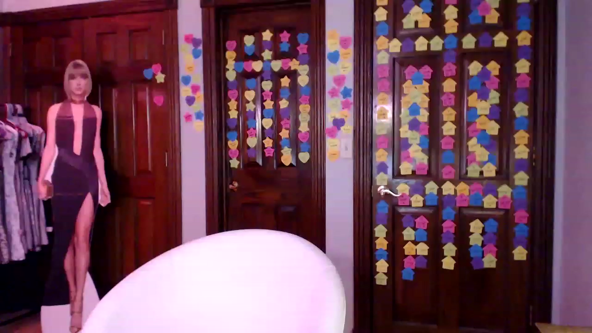 Gallery image thumbnail from Sphenoids's myfreecams stream on, 06/07/2023, 24:01 image 1 of 20