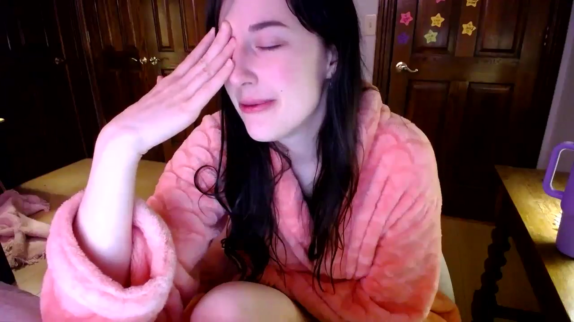 Gallery image thumbnail from Sphenoids's myfreecams stream on, 06/06/2024, 24:05 image 20 of 20