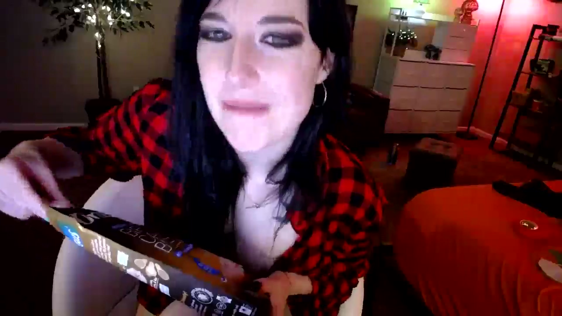 Gallery image thumbnail from Sphenoids's myfreecams stream on, 08/11/2025, 05:07 image 6 of 20