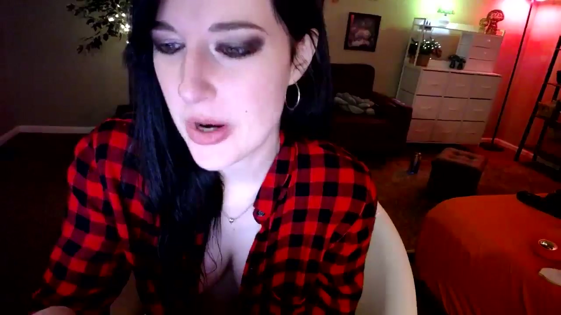 Gallery image thumbnail from Sphenoids's myfreecams stream on, 08/11/2025, 05:07 image 15 of 20