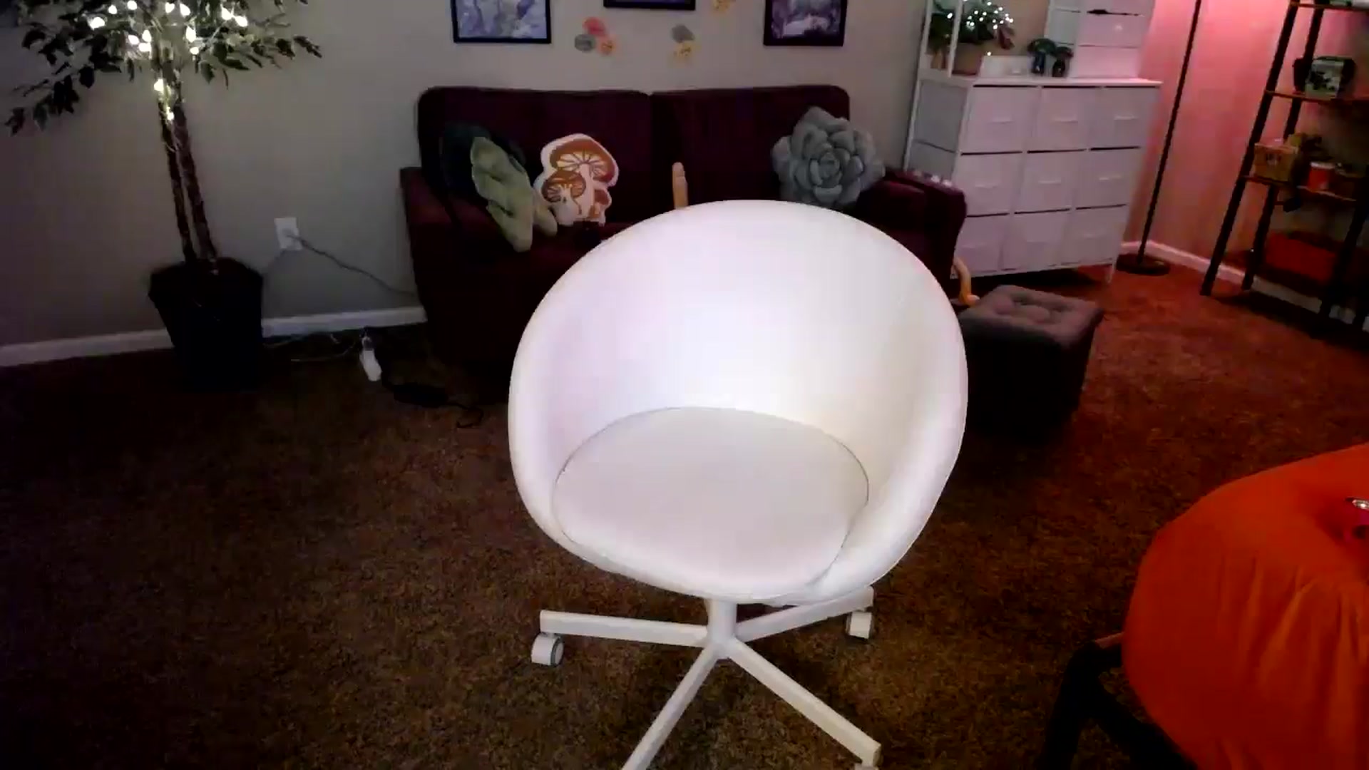 Gallery image thumbnail from Sphenoids's myfreecams stream on, 08/15/2025, 01:14 image 20 of 20