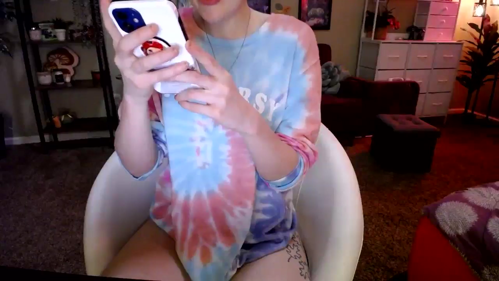 Gallery image thumbnail from Sphenoids's myfreecams stream on, 08/22/2025, 24:01 image 4 of 20