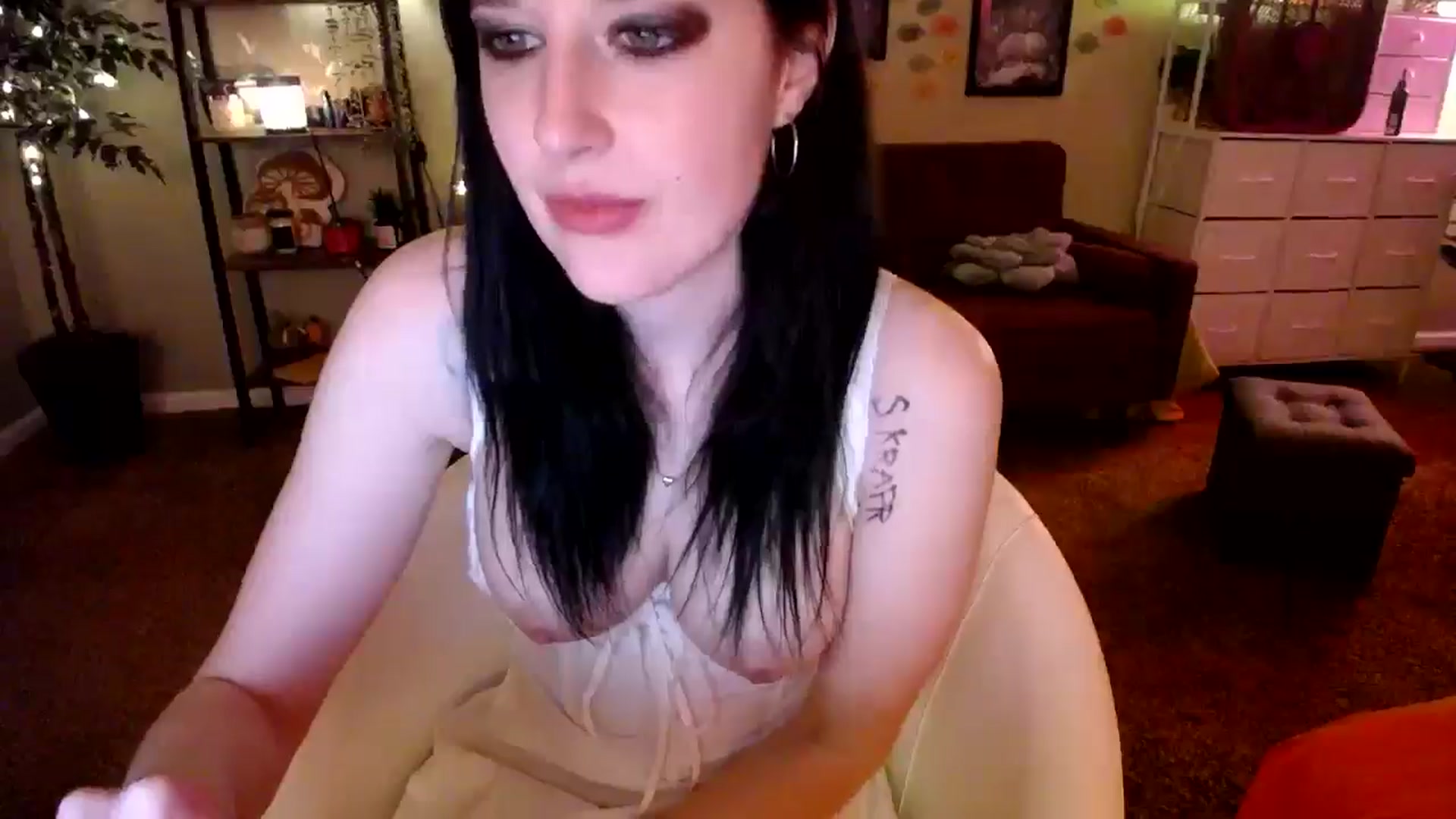 Gallery image thumbnail from Sphenoids's myfreecams stream on, 11/14/2025, 03:52 image 7 of 20