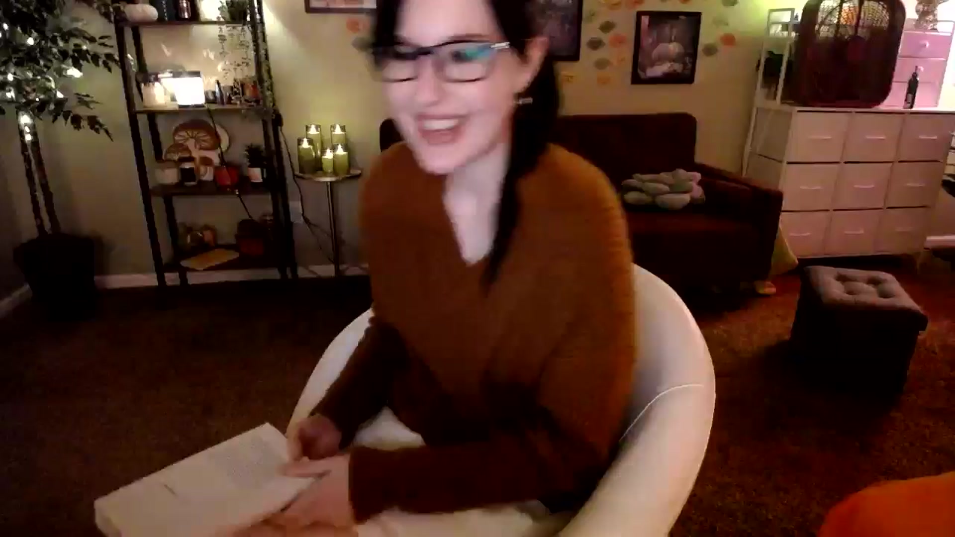Gallery image thumbnail from Sphenoids's myfreecams stream on, 11/14/2025, 03:52 image 1 of 20