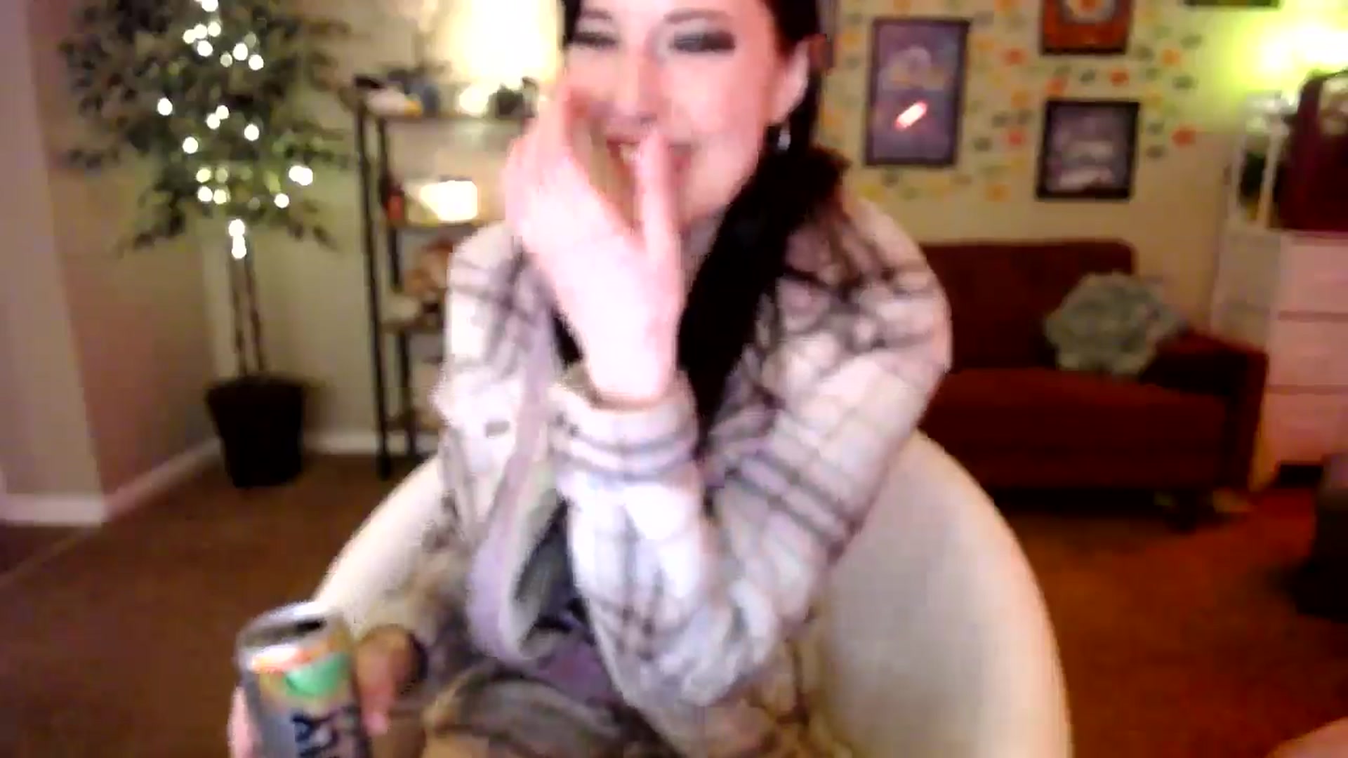 Gallery image thumbnail from Sphenoids's myfreecams stream on, 01/12/2026, 24:45 image 14 of 20