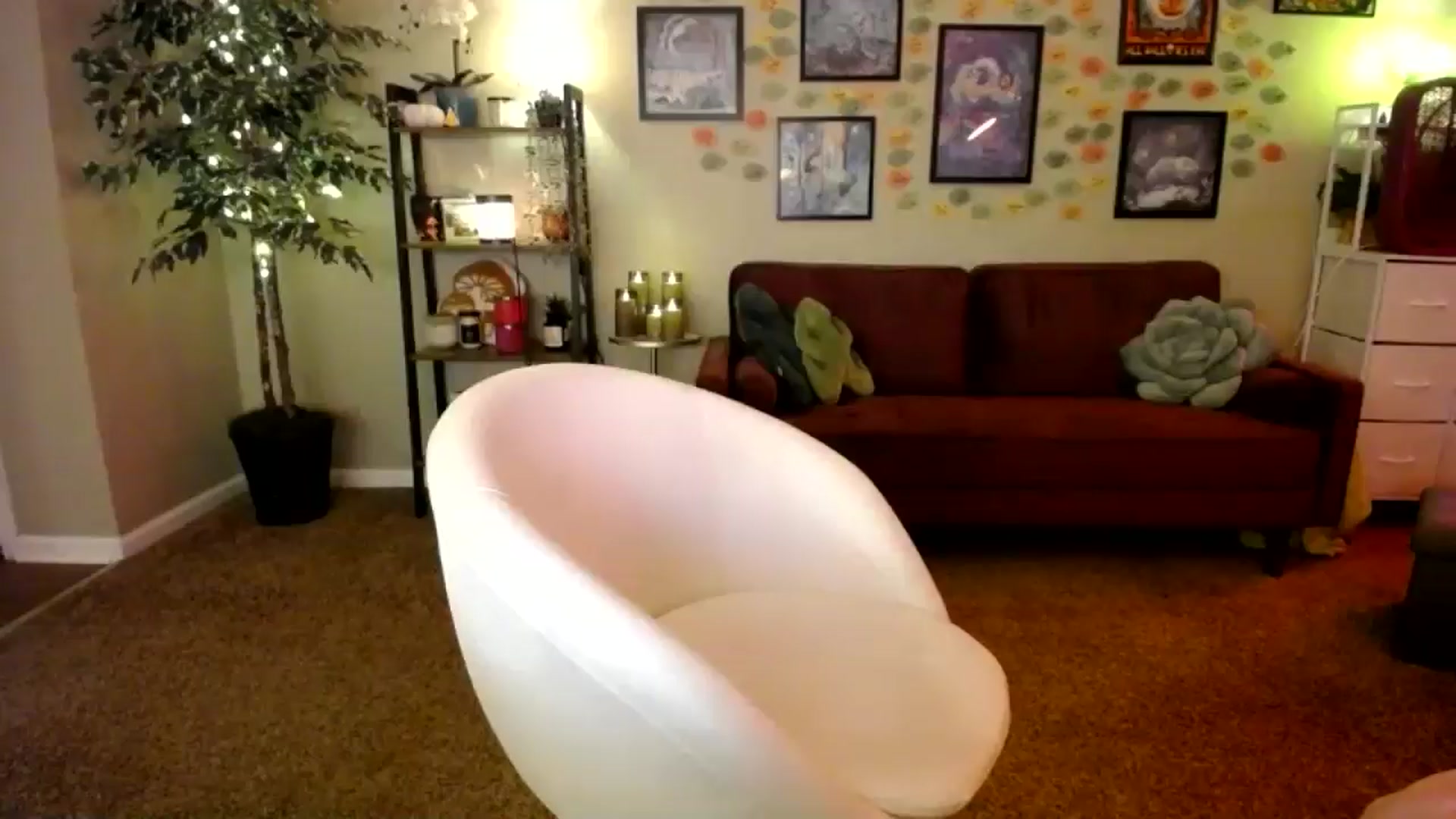 Gallery image thumbnail from Sphenoids's myfreecams stream on, 01/12/2026, 24:45 image 16 of 20