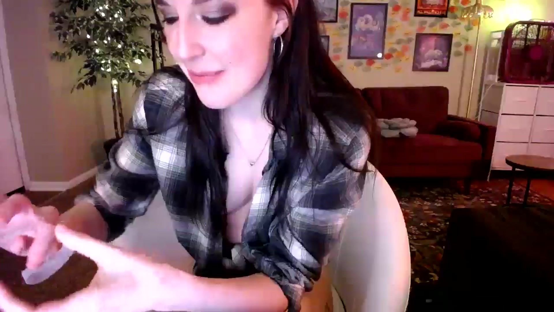 Gallery image thumbnail from Sphenoids's myfreecams stream on, 01/30/2026, 24:49 image 2 of 20