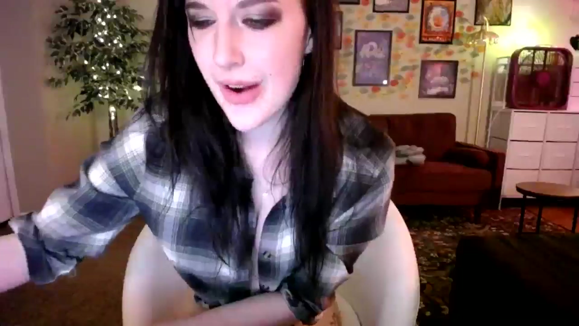 Gallery image thumbnail from Sphenoids's myfreecams stream on, 01/30/2026, 24:49 image 13 of 20