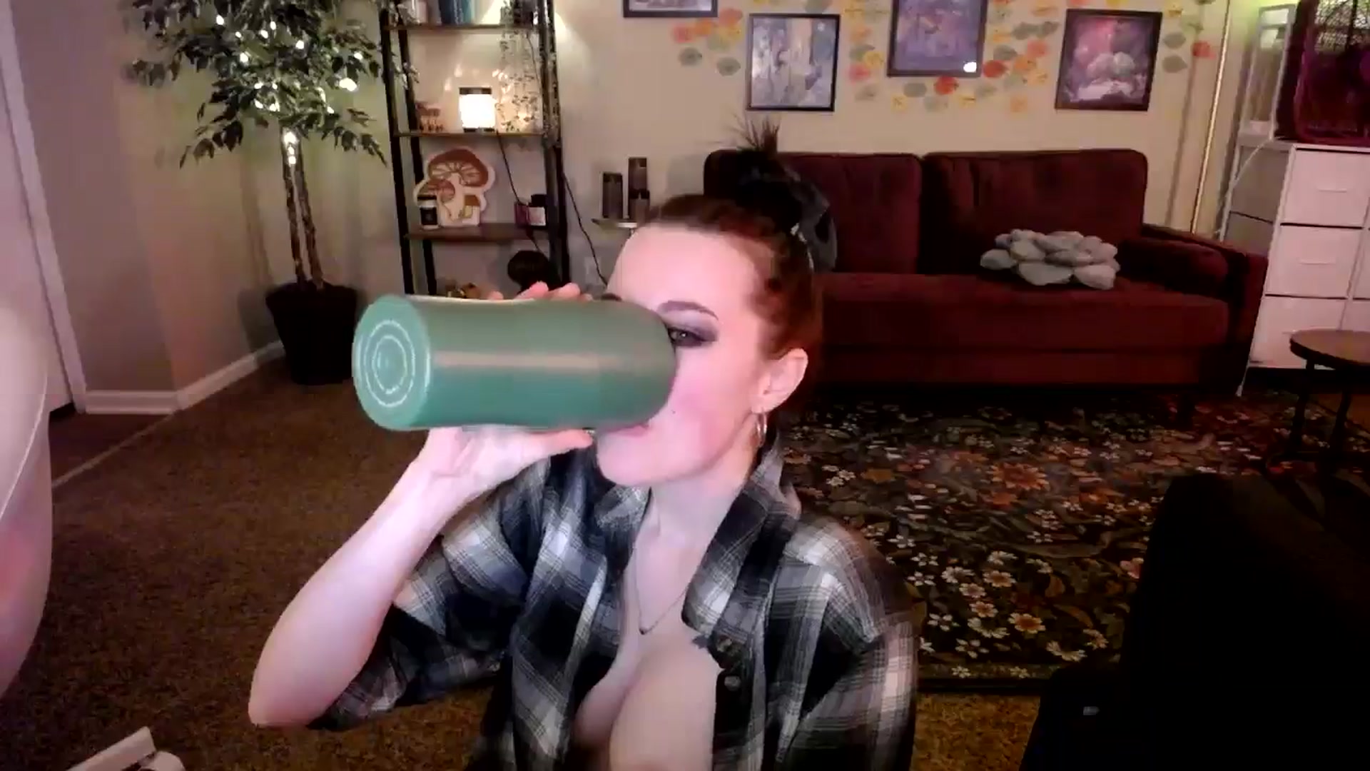 Gallery image thumbnail from Sphenoids's myfreecams stream on, 01/30/2026, 01:27 image 19 of 20