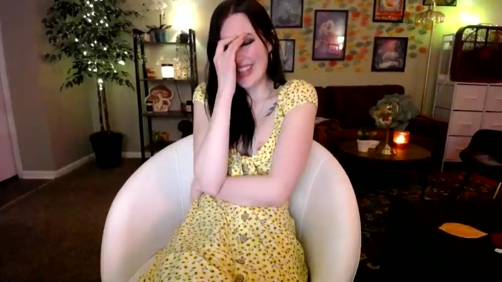 Gallery image thumbnail from Sphenoids's myfreecams stream on, 01/30/2026, 02:52 image 6 of 20