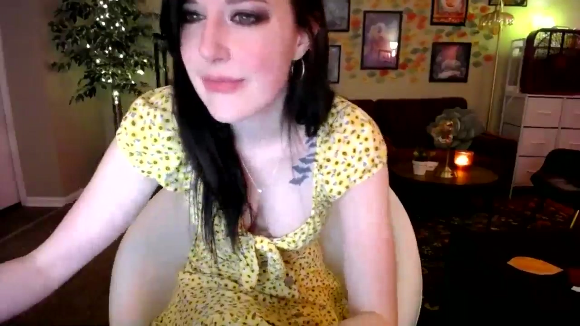 Gallery image thumbnail from Sphenoids's myfreecams stream on, 01/30/2026, 02:52 image 5 of 20
