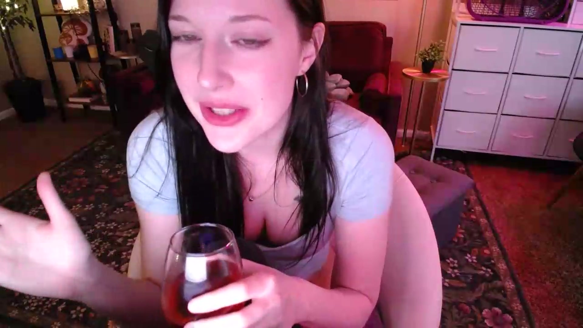 Gallery image thumbnail from Sphenoids's myfreecams stream on, 05/20/2026, 01:10 image 8 of 20