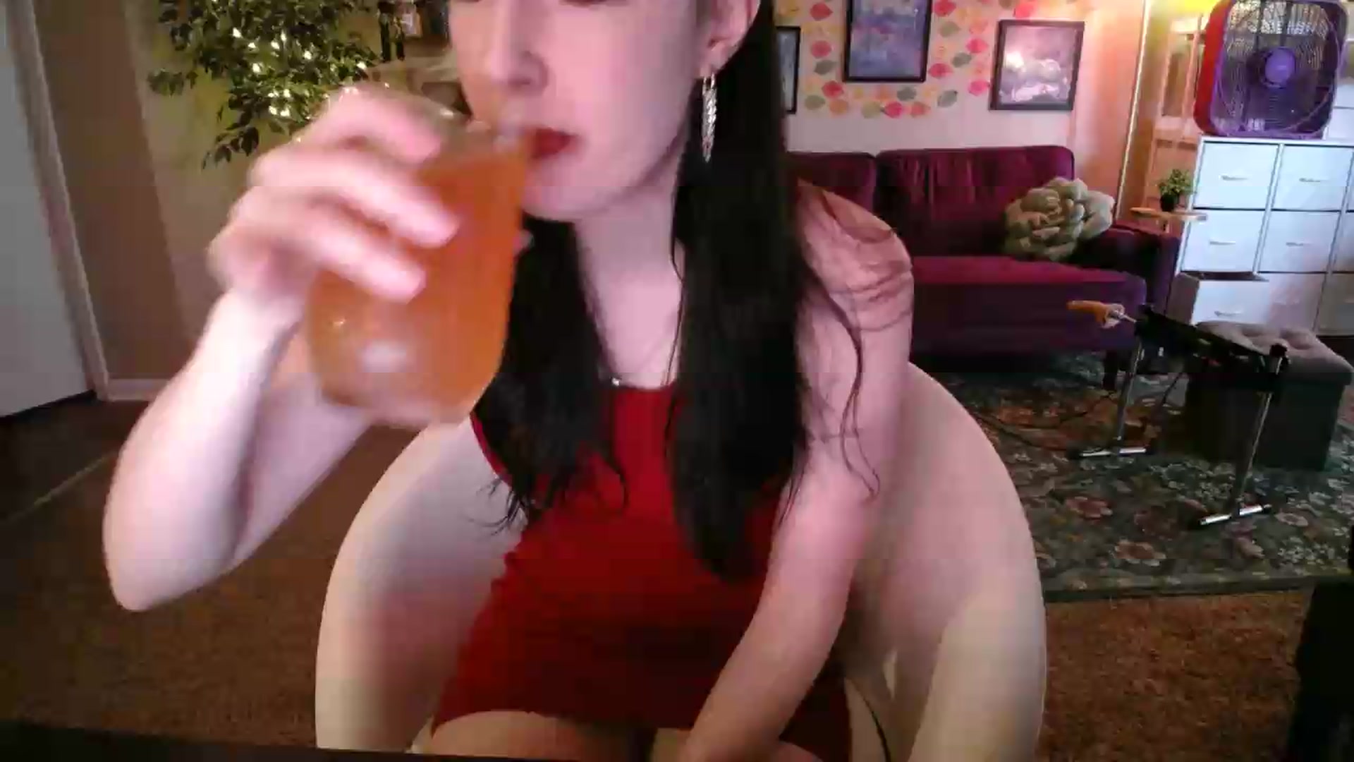 Gallery image thumbnail from Sphenoids's myfreecams stream on, 06/08/2026, 22:09 image 1 of 20