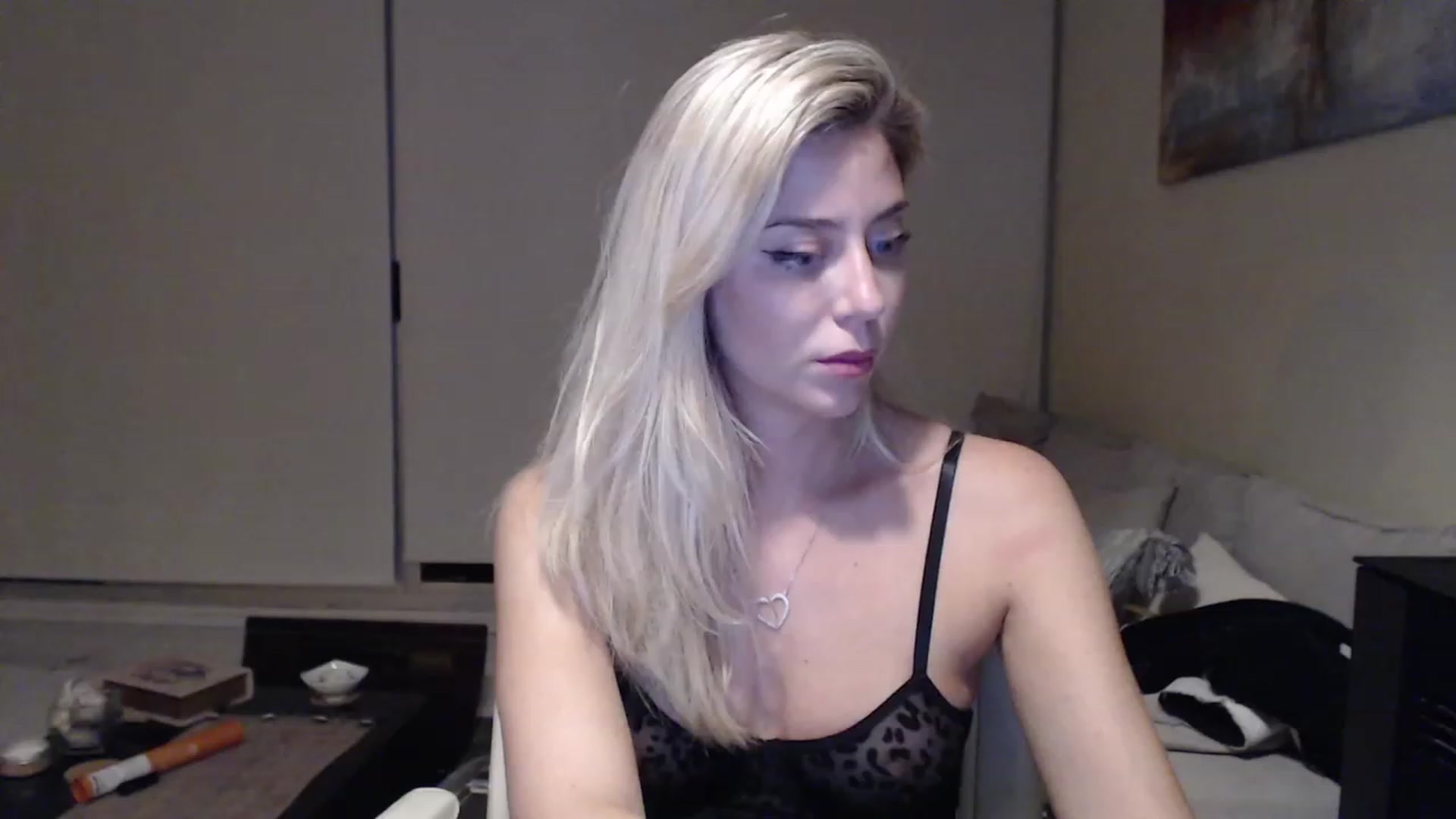 Gallery image thumbnail from Sphynx_Lions's myfreecams stream on, 02/04/2023, 05:34 image 13 of 20