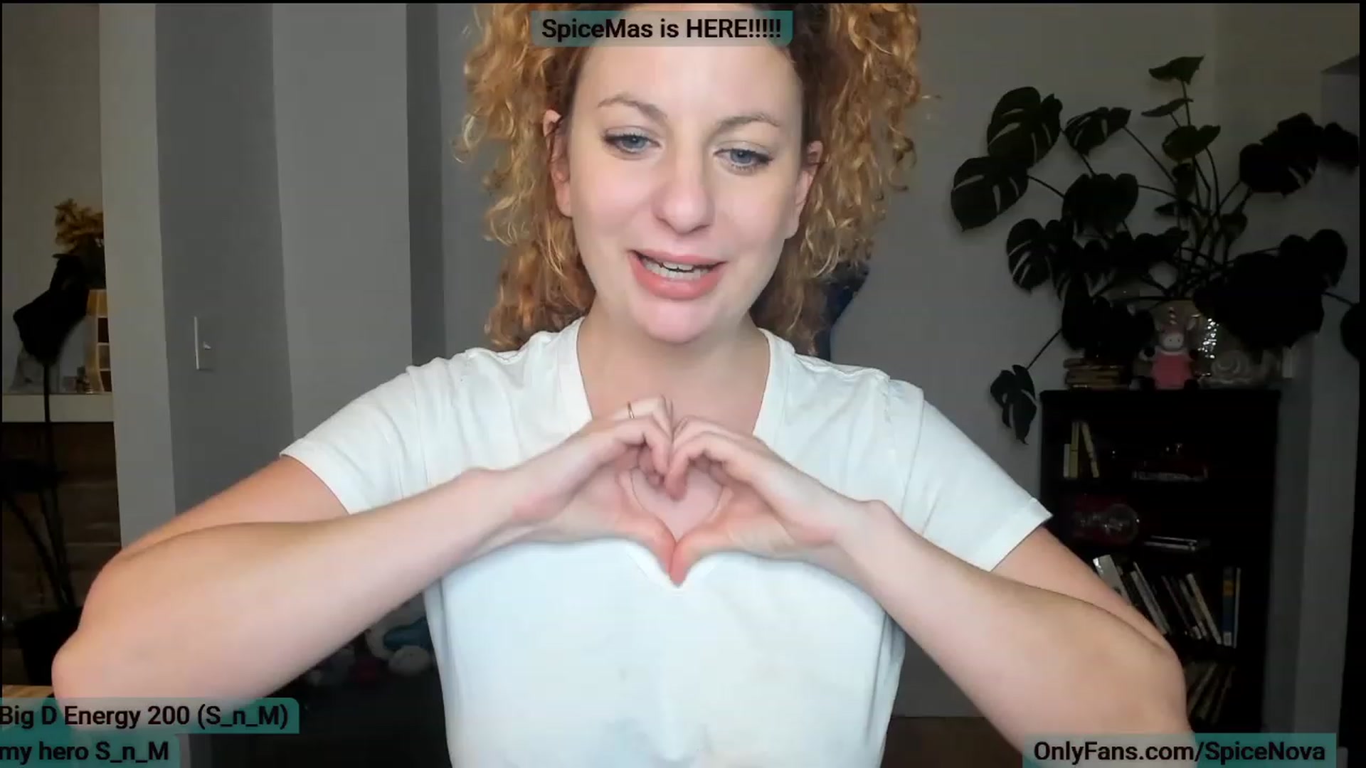 Gallery image thumbnail from SpiceNova's myfreecams stream on, 12/11/2022, 02:14 image 12 of 20