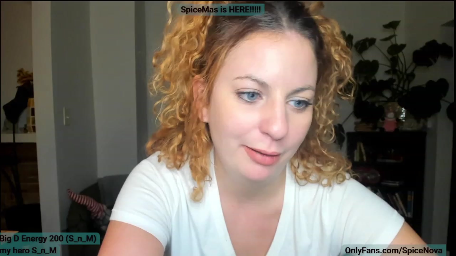Gallery image thumbnail from SpiceNova's myfreecams stream on, 12/11/2022, 02:14 image 19 of 20