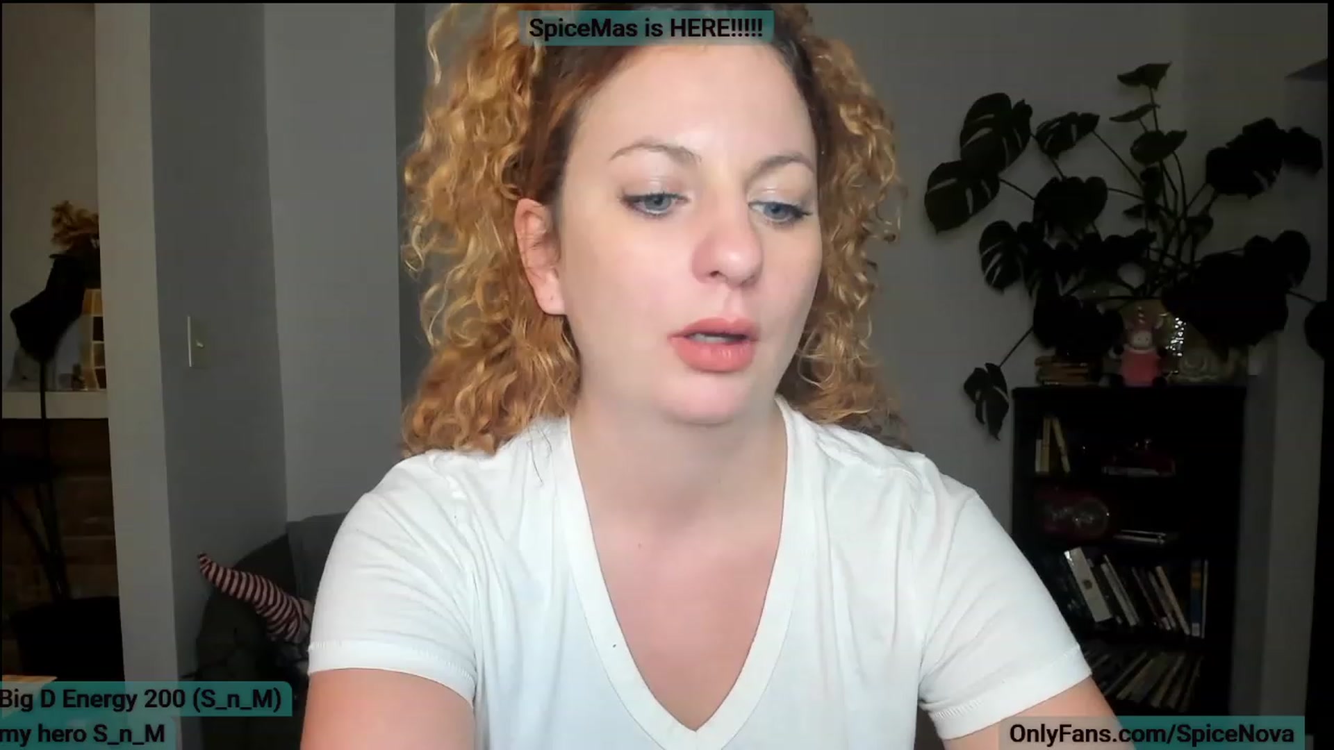 Gallery image thumbnail from SpiceNova's myfreecams stream on, 12/11/2022, 04:39 image 1 of 20