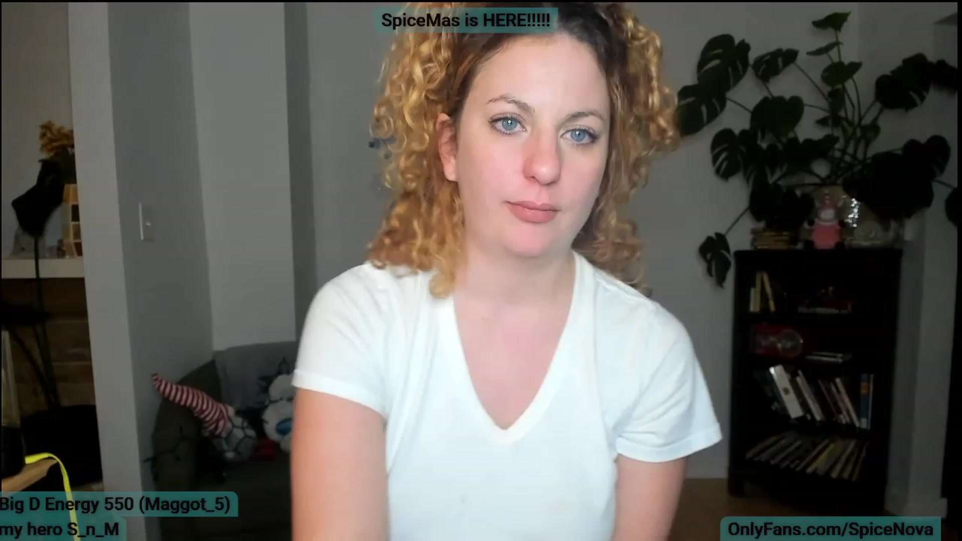 Gallery image thumbnail from SpiceNova's myfreecams stream on, 12/11/2022, 05:02 image 16 of 20