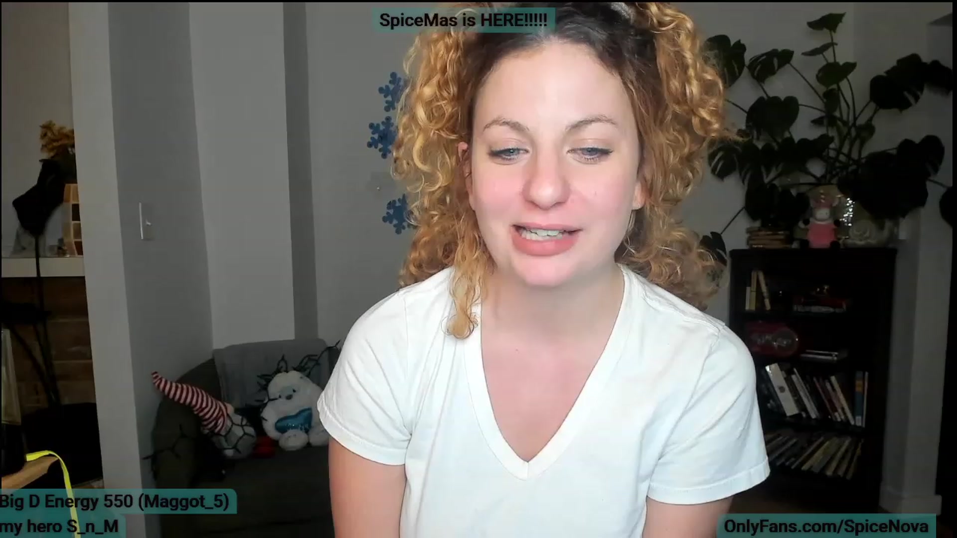 Gallery image thumbnail from SpiceNova's myfreecams stream on, 12/11/2022, 05:02 image 10 of 20
