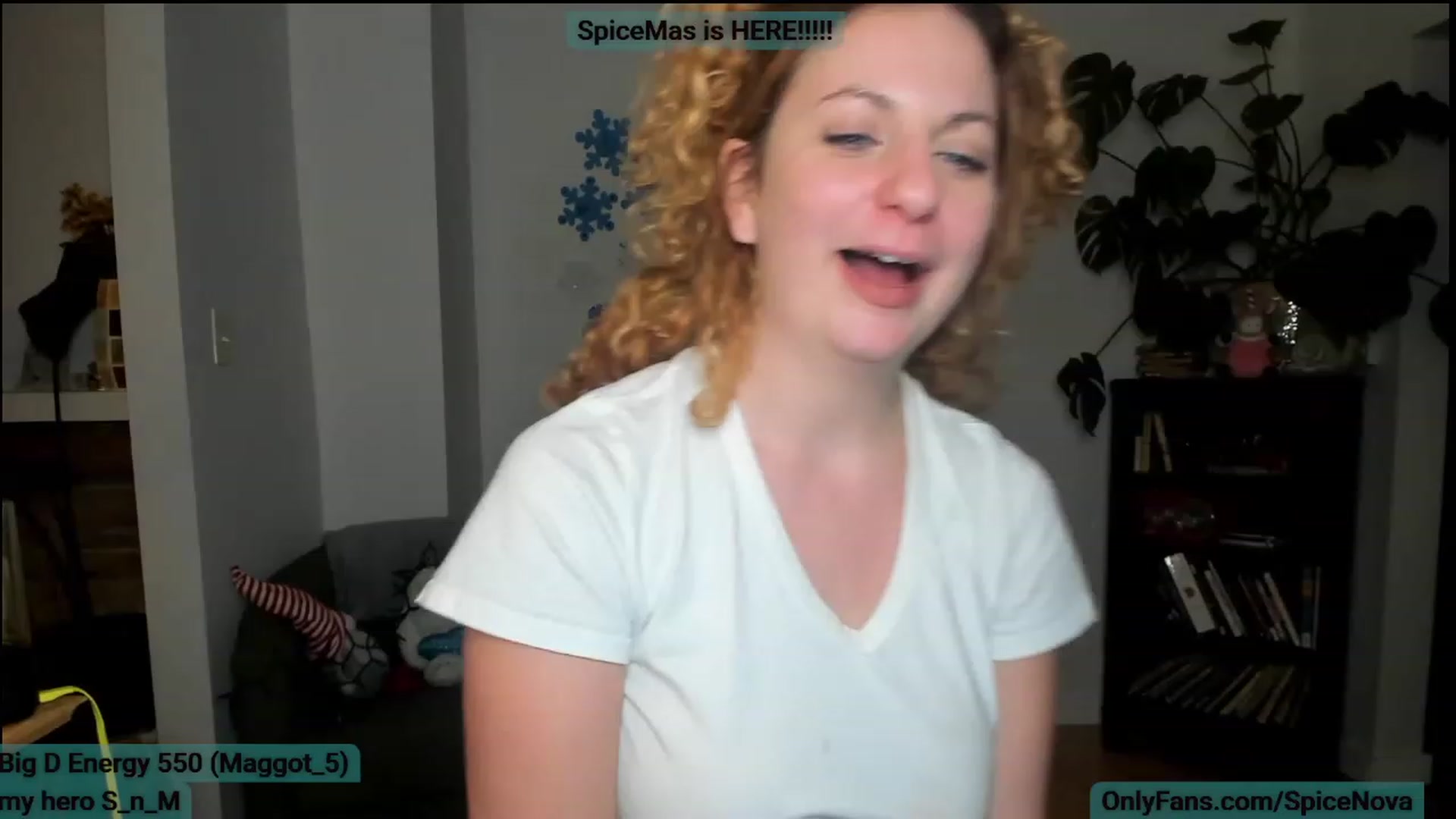 Gallery image thumbnail from SpiceNova's myfreecams stream on, 12/11/2022, 05:02 image 13 of 20