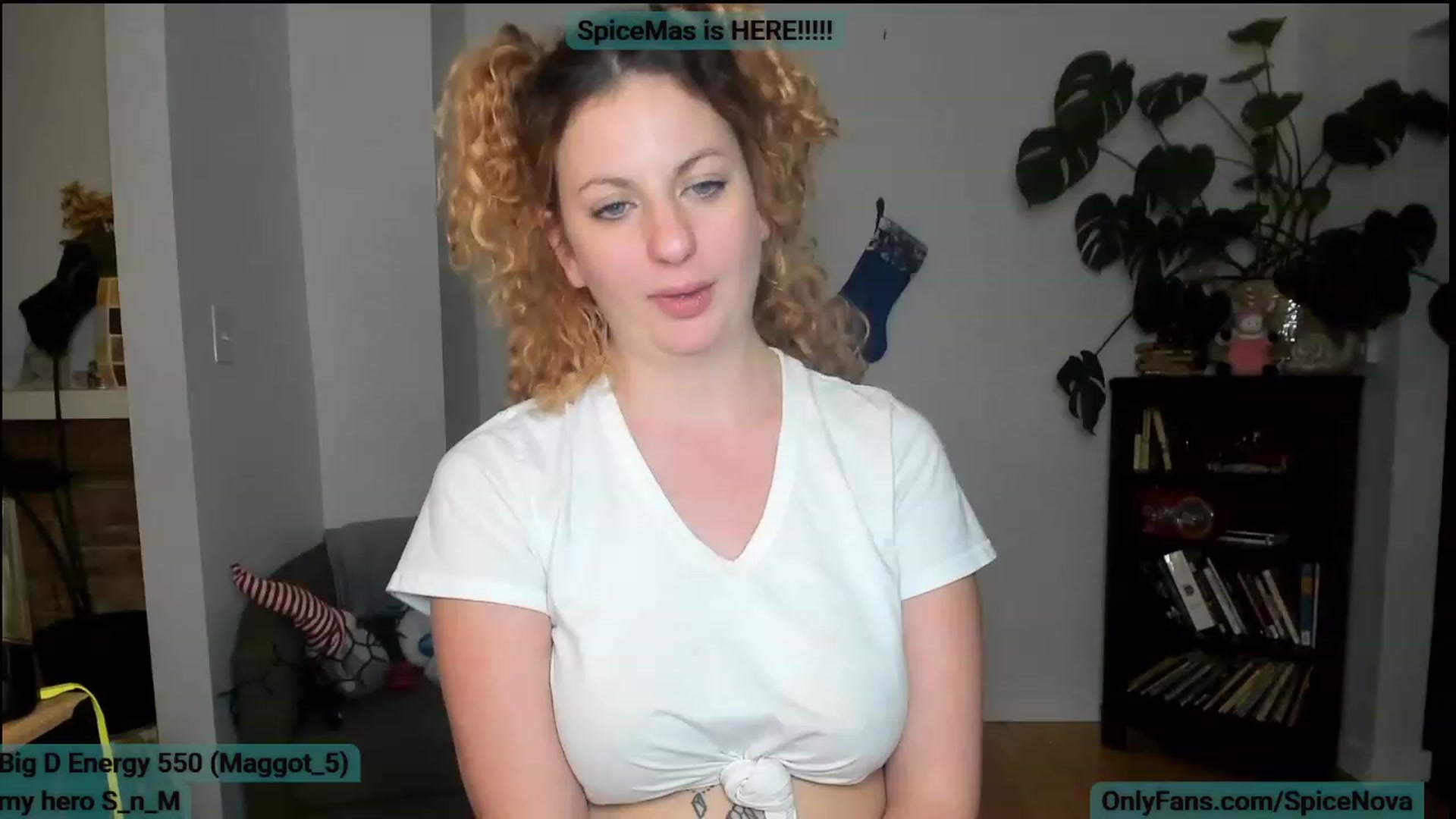 Gallery image thumbnail from SpiceNova's myfreecams stream on, 12/11/2022, 05:02 image 6 of 20