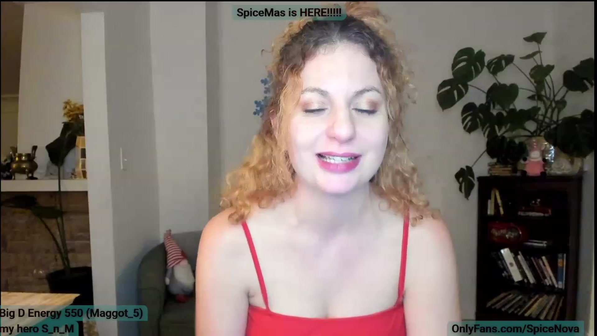 Gallery image thumbnail from SpiceNova's myfreecams stream on, 12/17/2022, 05:13 image 9 of 20