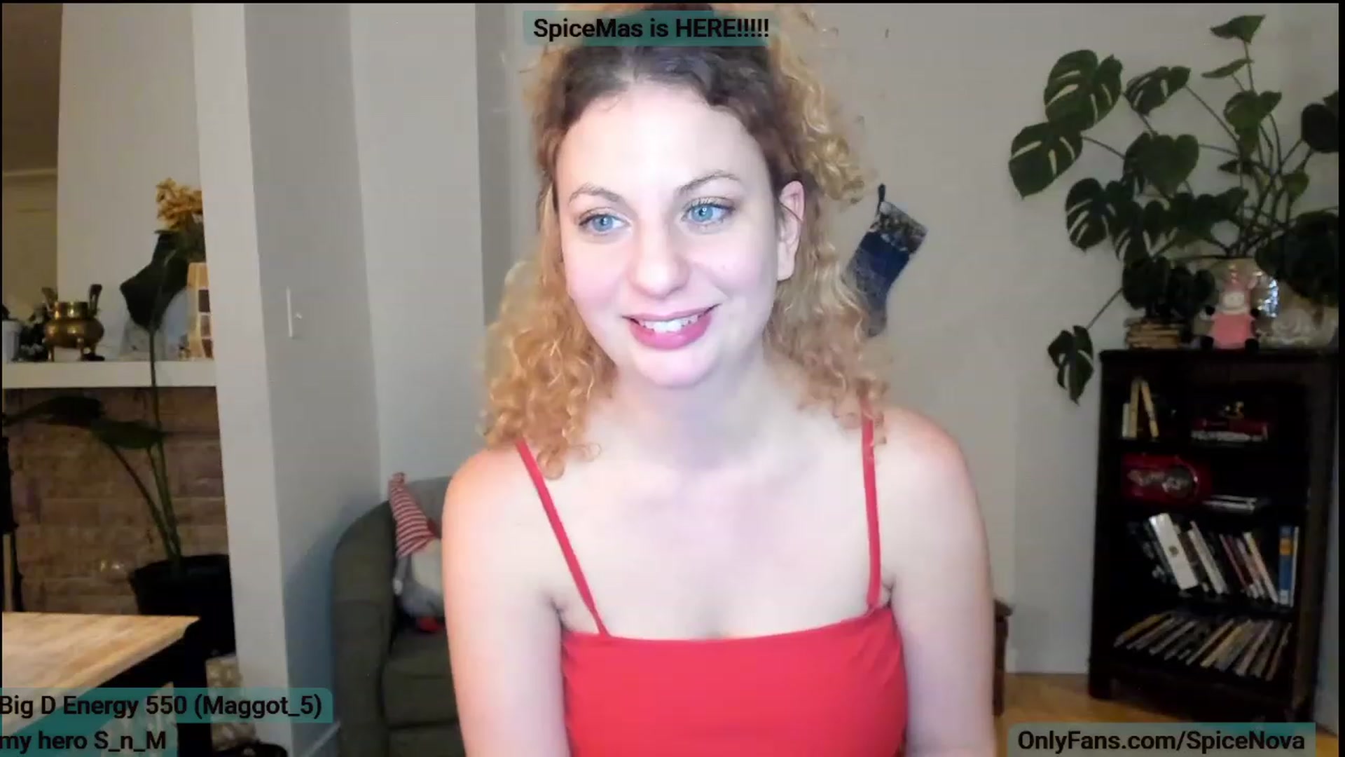 Gallery image thumbnail from SpiceNova's myfreecams stream on, 12/17/2022, 05:13 image 17 of 20
