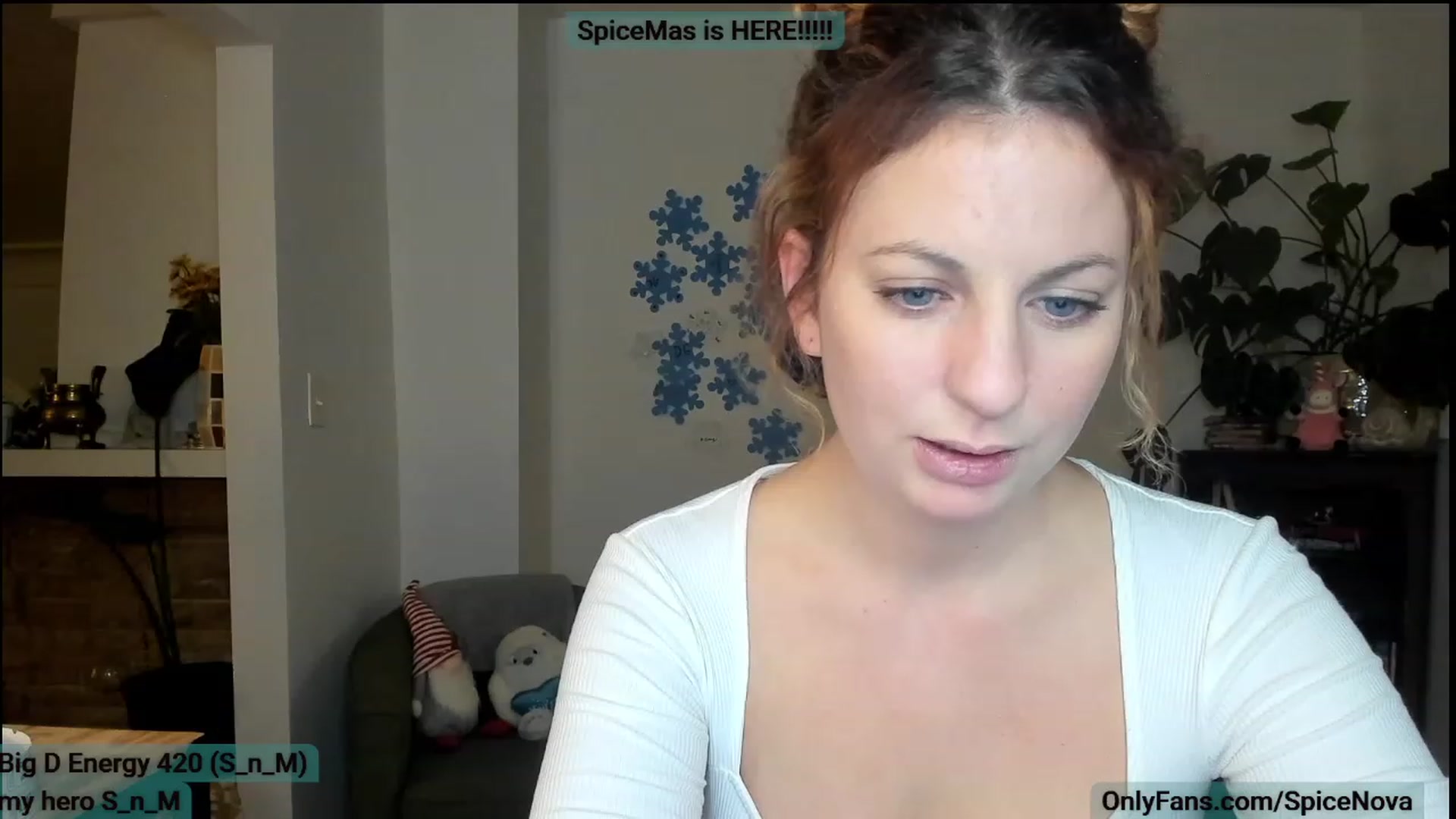 Gallery image thumbnail from SpiceNova's myfreecams stream on, 12/19/2022, 03:41 image 20 of 20