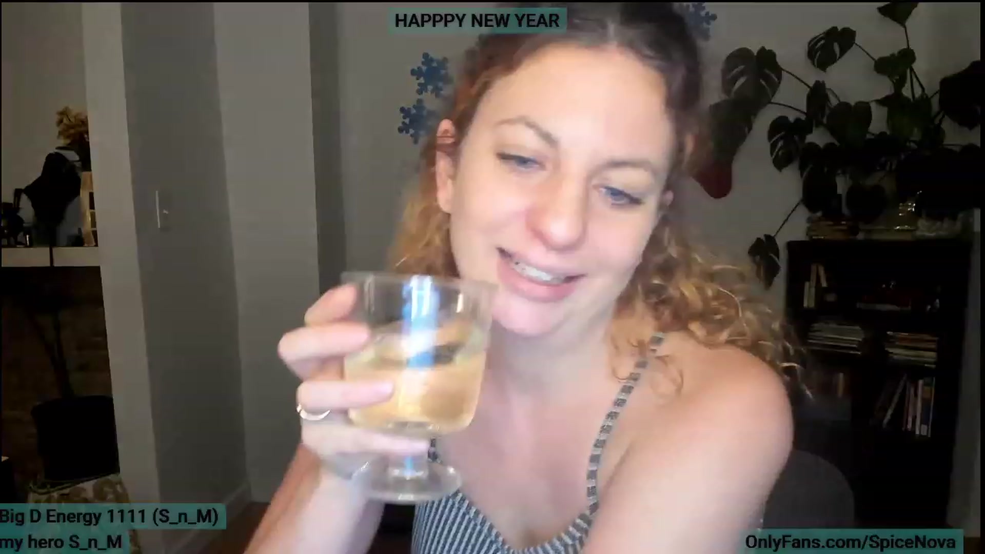 Gallery image thumbnail from SpiceNova's myfreecams stream on, 01/02/2023, 07:20 image 8 of 20
