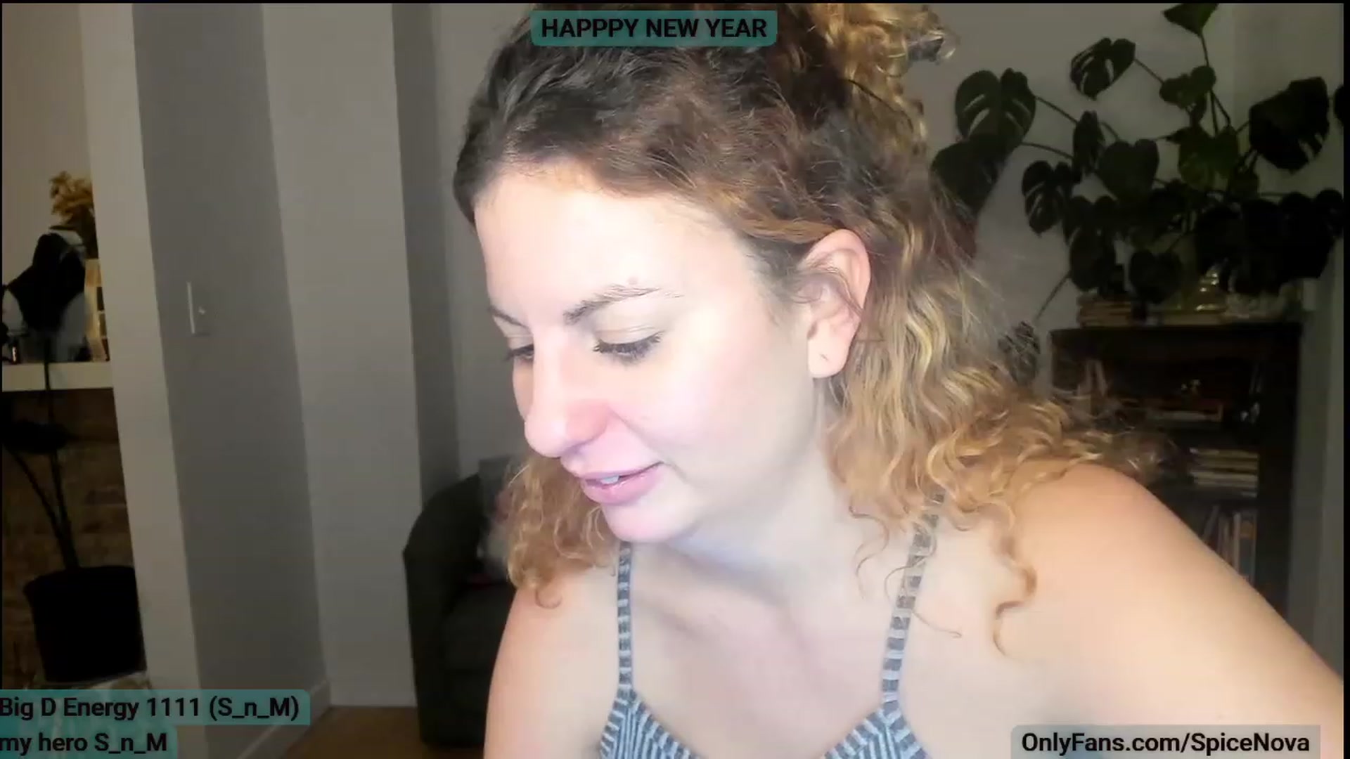 Gallery image thumbnail from SpiceNova's myfreecams stream on, 01/02/2023, 07:20 image 18 of 20