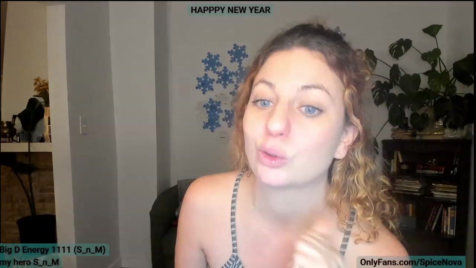 Gallery image thumbnail from SpiceNova's myfreecams stream on, 01/02/2023, 07:20 image 14 of 20