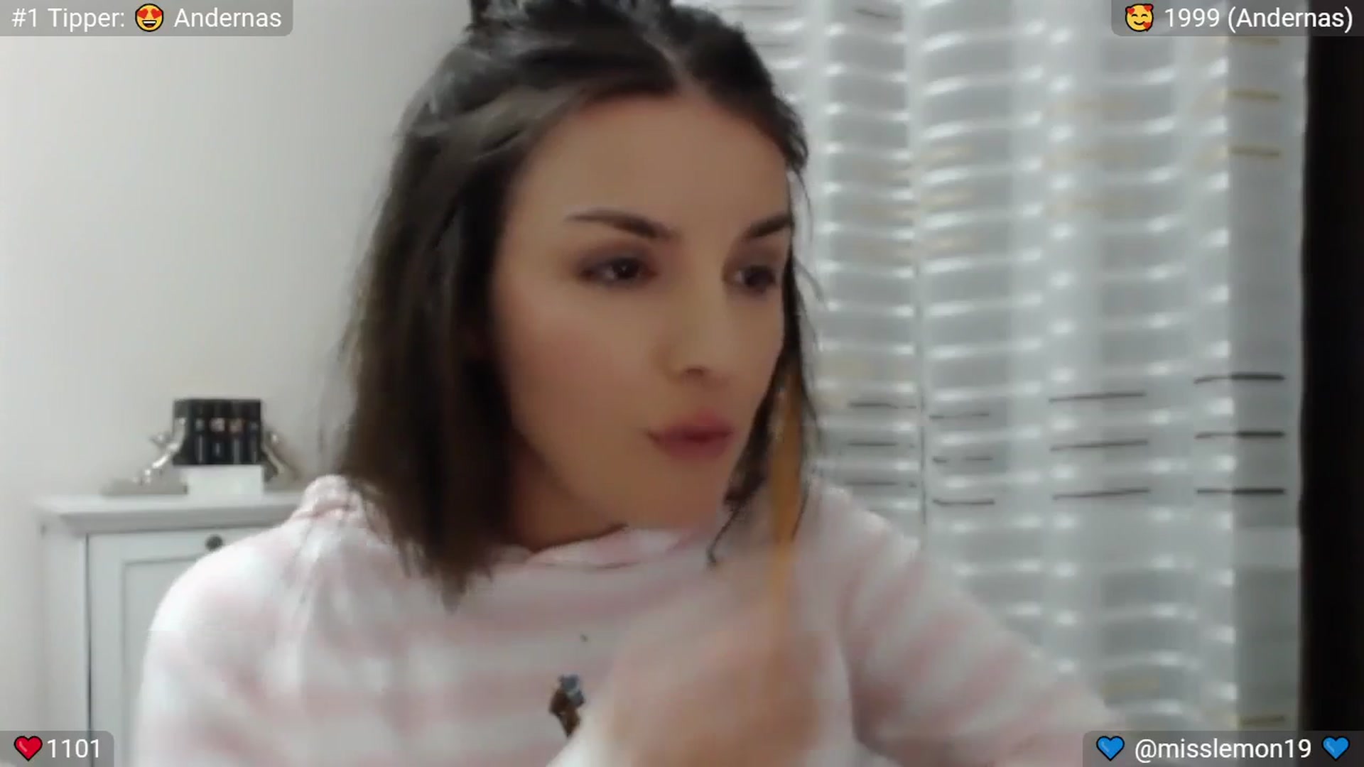 Gallery image thumbnail from SpicedPeach's myfreecams stream on, 11/10/2024, 02:06 image 12 of 20