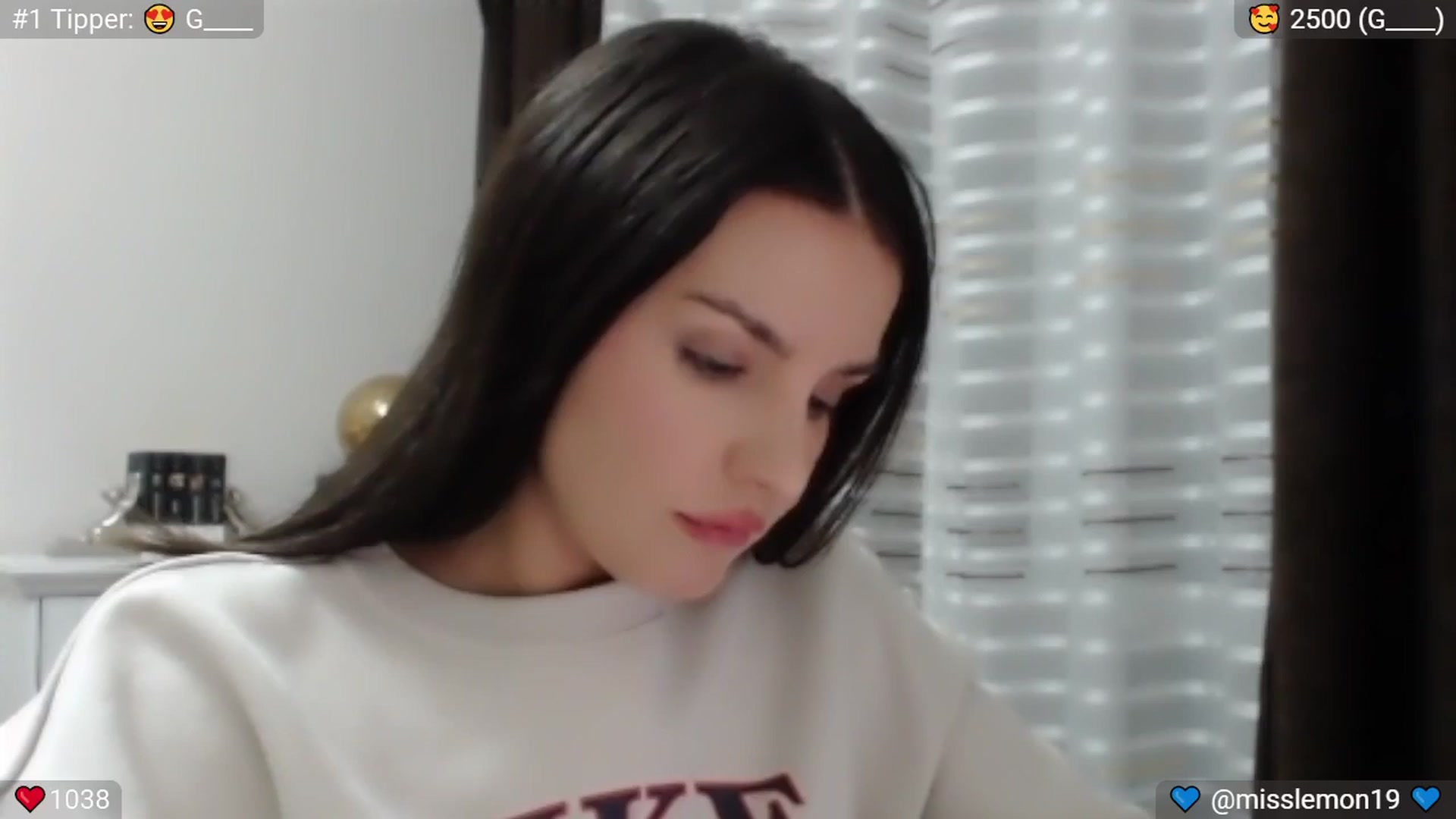 Gallery image thumbnail from SpicedPeach's myfreecams stream on, 11/24/2024, 24:08 image 6 of 20