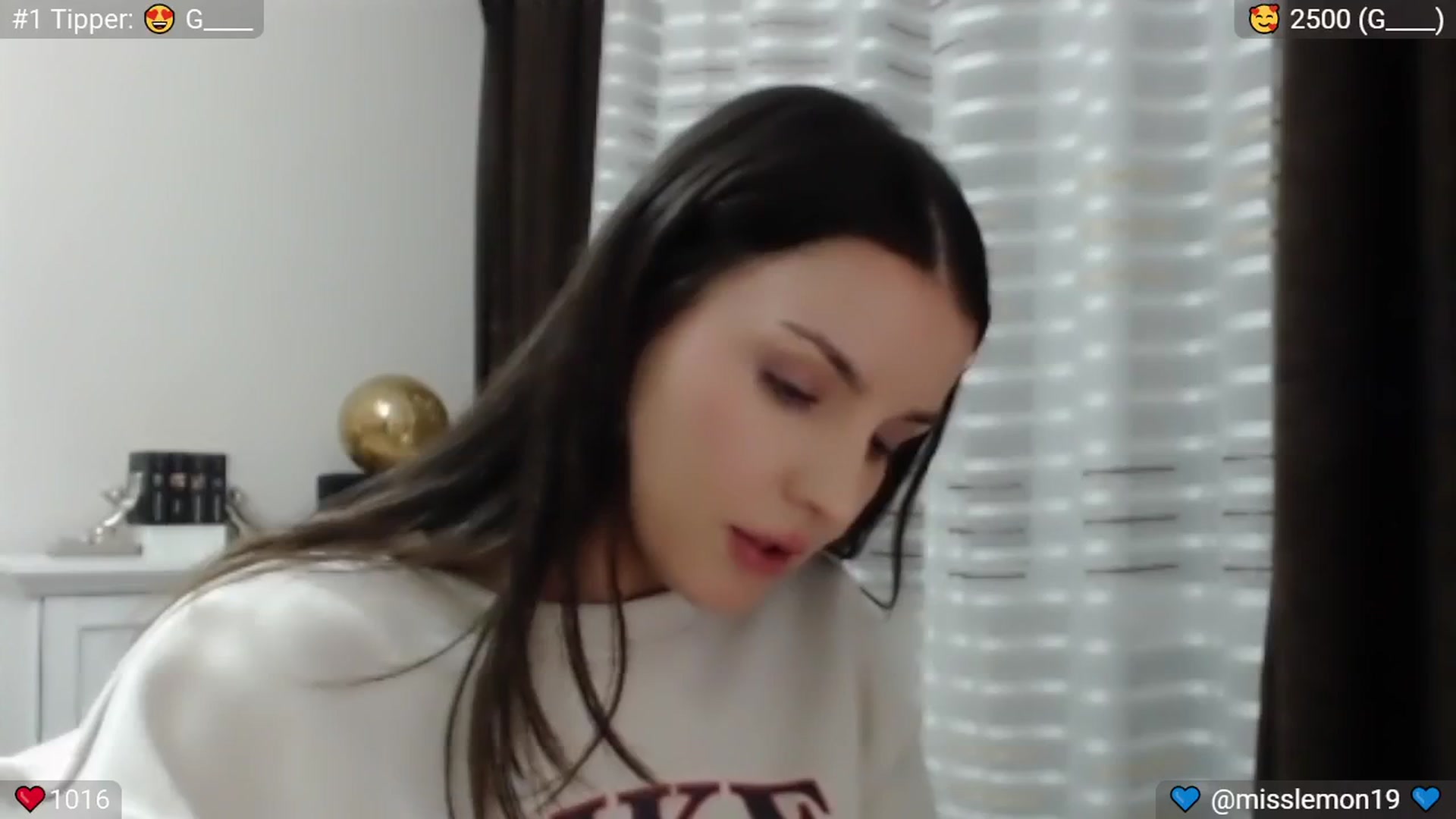 Gallery image thumbnail from SpicedPeach's myfreecams stream on, 11/24/2024, 01:57 image 16 of 20