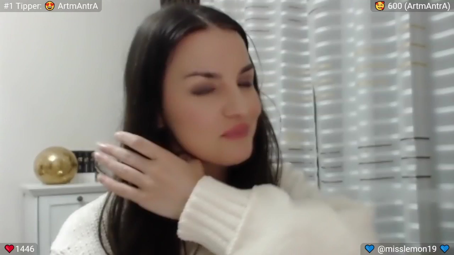 Gallery image thumbnail from SpicedPeach's myfreecams stream on, 12/08/2024, 24:08 image 14 of 20