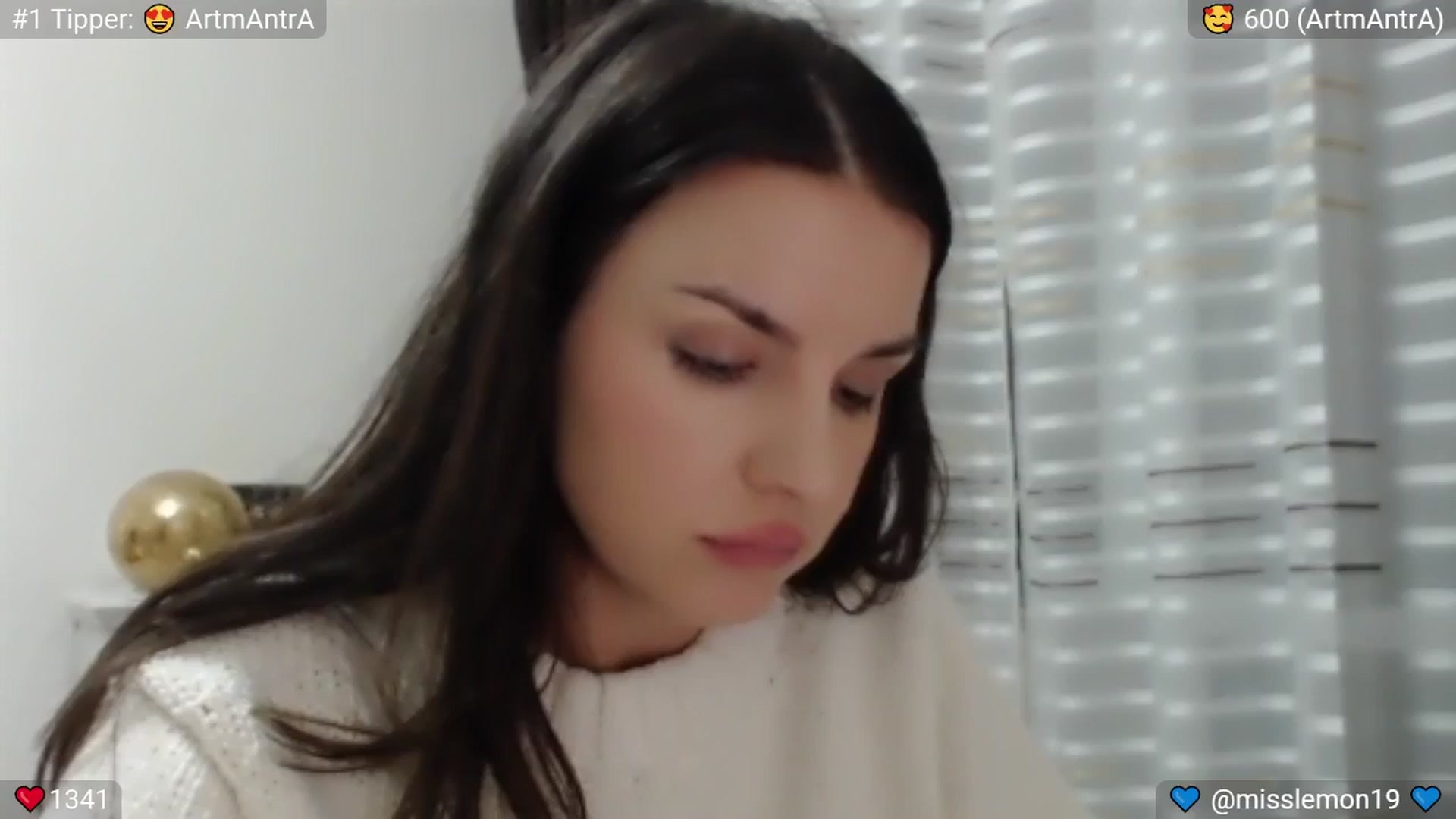 Gallery image thumbnail from SpicedPeach's myfreecams stream on, 12/08/2024, 24:08 image 18 of 20
