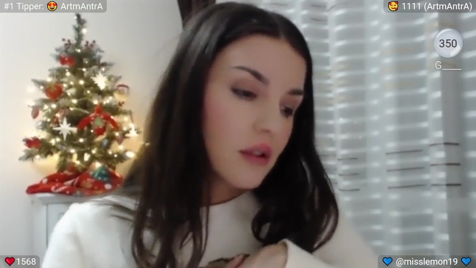 Gallery image thumbnail from SpicedPeach's myfreecams stream on, 12/15/2024, 24:29 image 4 of 20