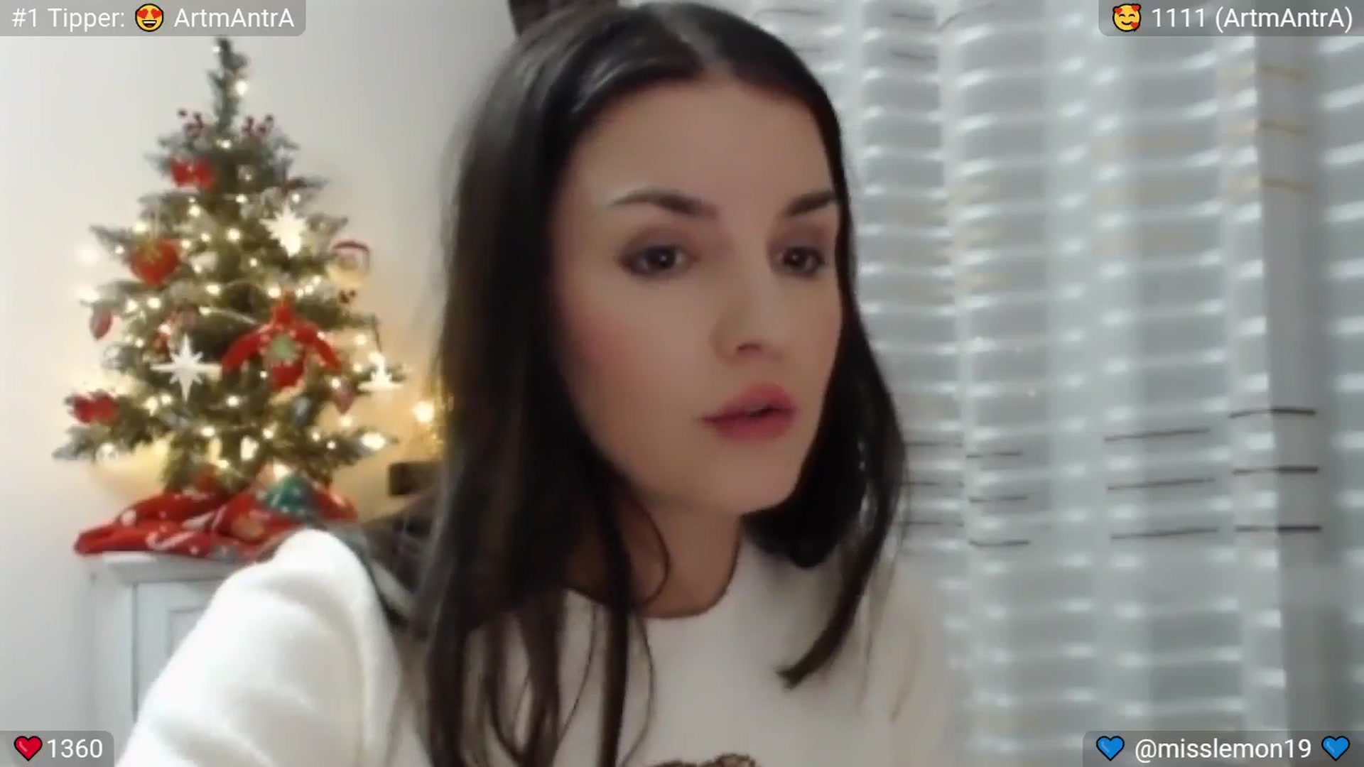 Gallery image thumbnail from SpicedPeach's myfreecams stream on, 12/15/2024, 24:29 image 16 of 20
