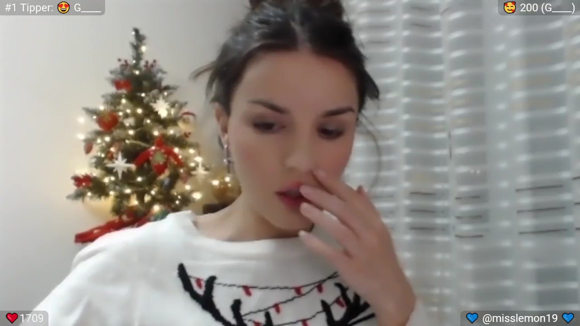 Gallery image thumbnail from SpicedPeach's myfreecams stream on, 12/23/2024, 01:26 image 3 of 20
