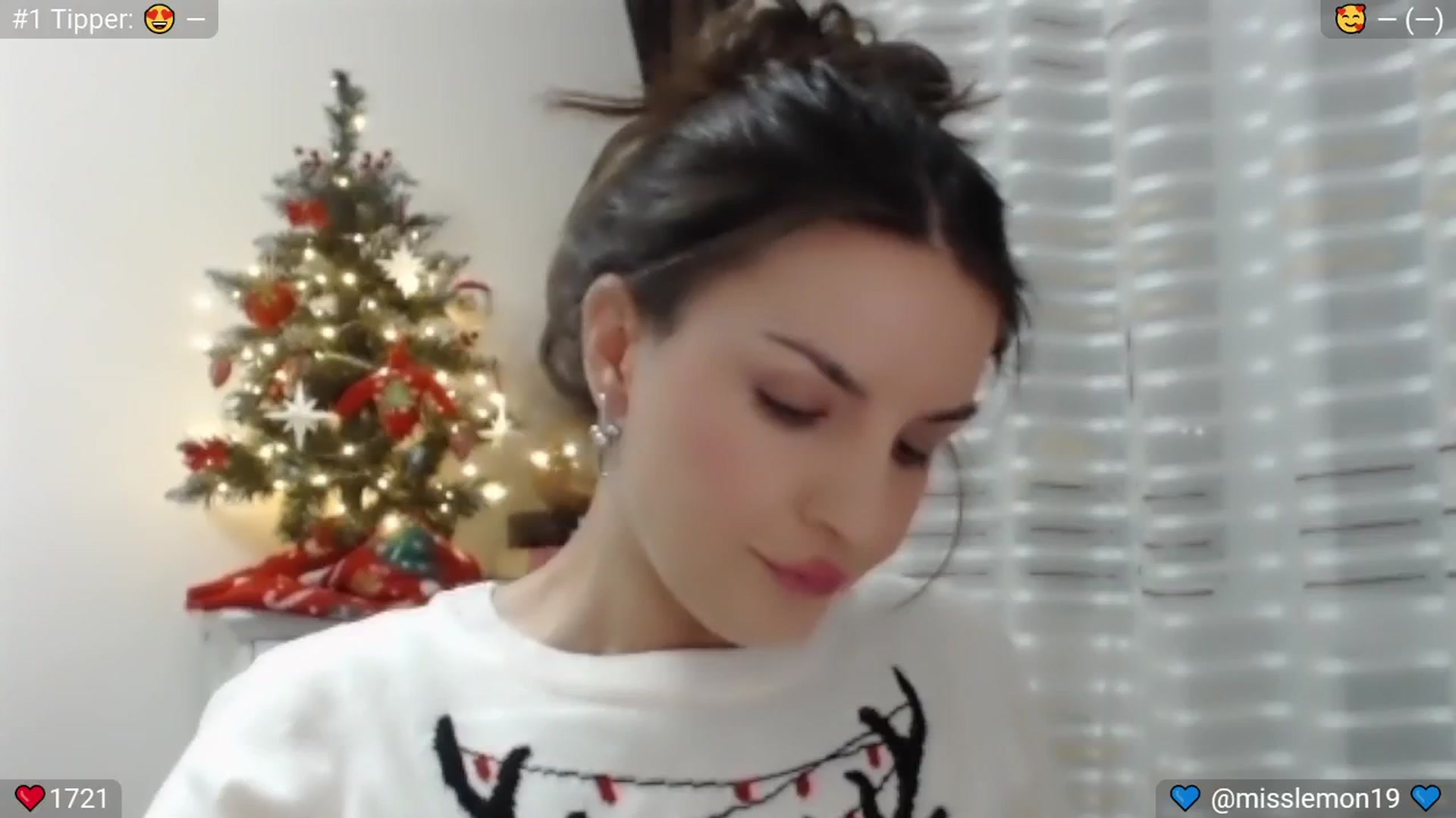 Gallery image thumbnail from SpicedPeach's myfreecams stream on, 12/23/2024, 01:26 image 1 of 20