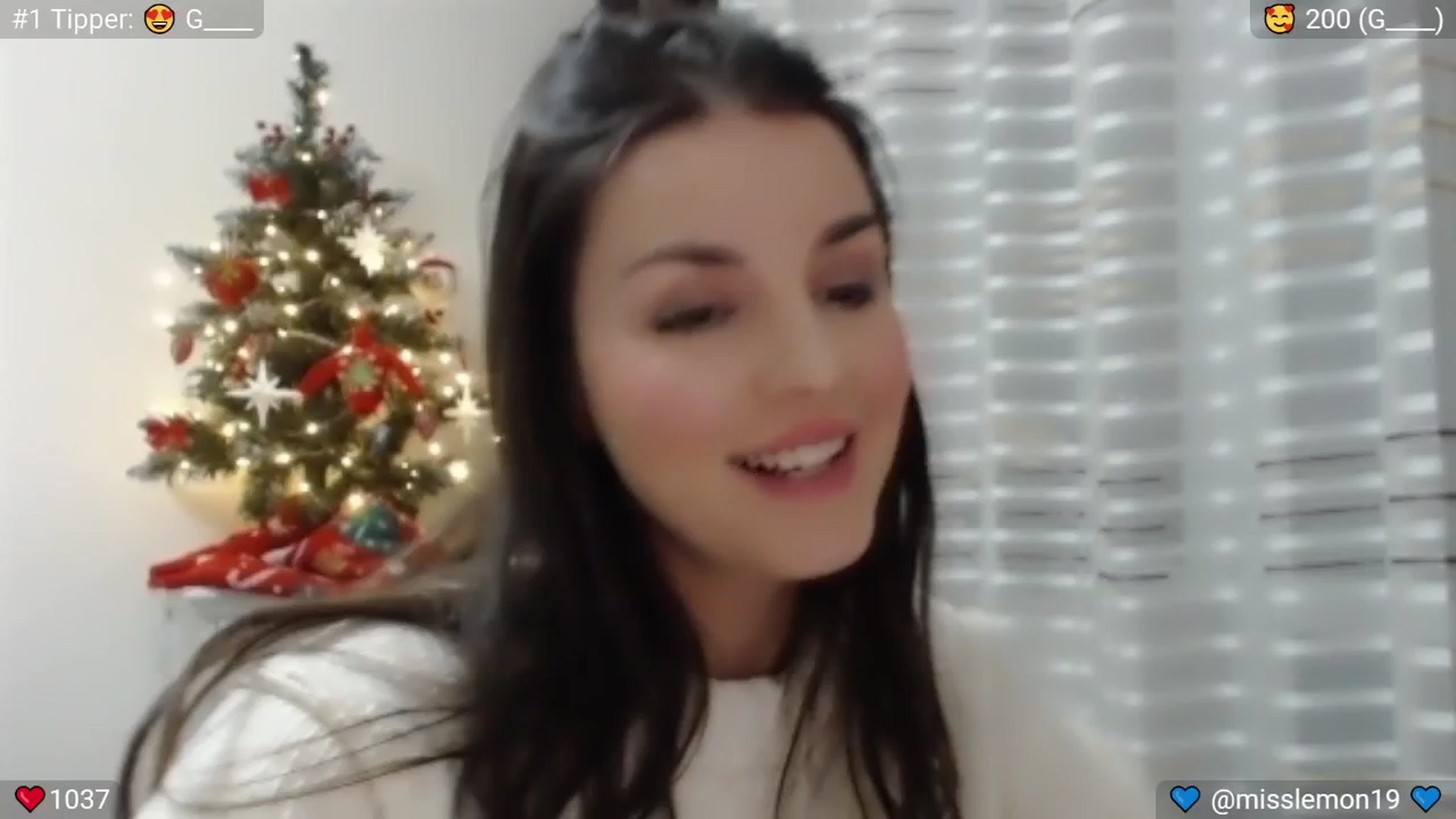 Gallery image thumbnail from SpicedPeach's myfreecams stream on, 12/29/2024, 23:40 image 8 of 20
