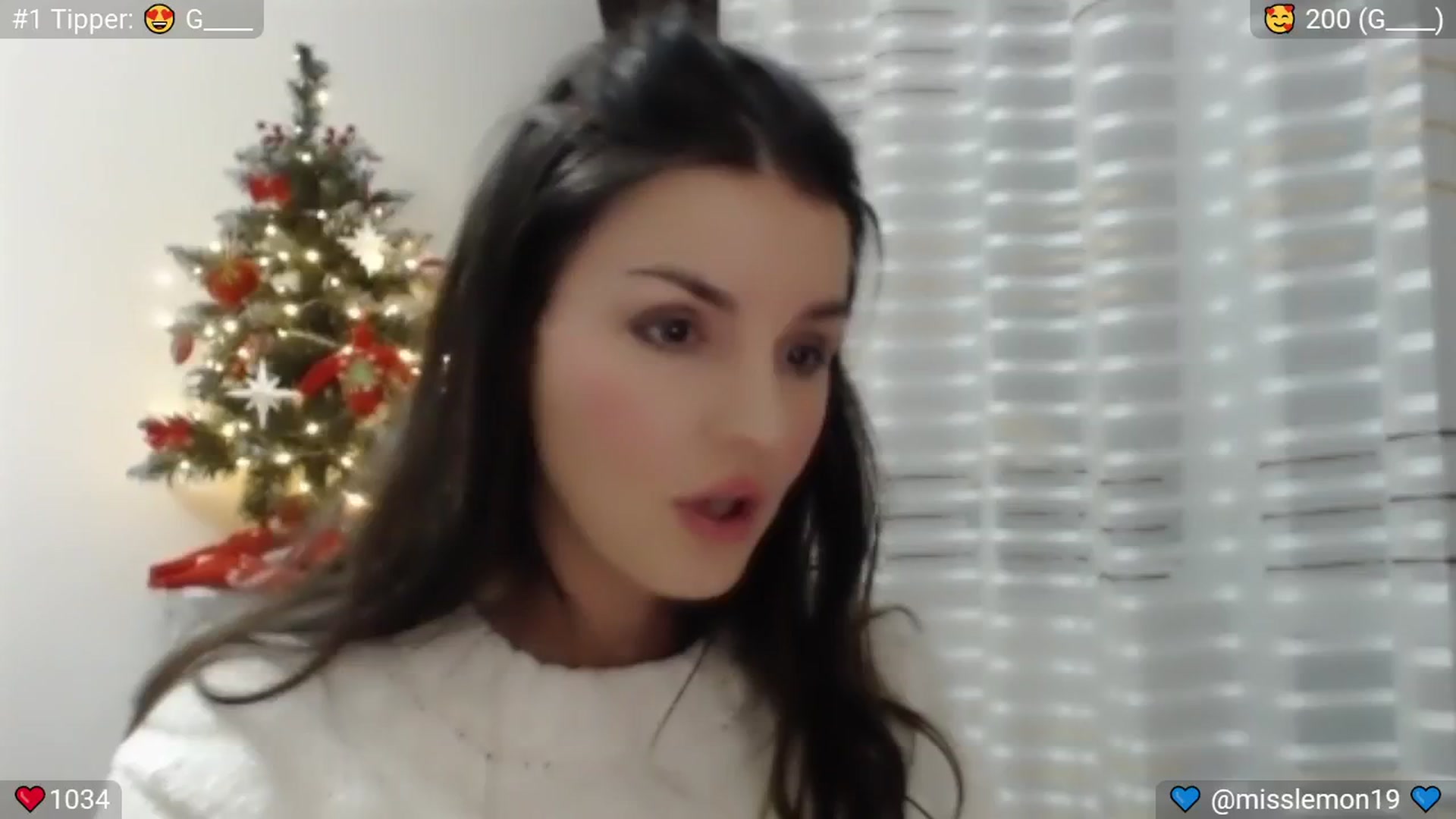 Gallery image thumbnail from SpicedPeach's myfreecams stream on, 12/29/2024, 23:40 image 10 of 20