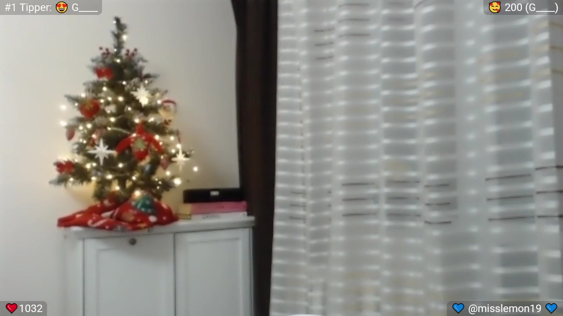 Gallery image thumbnail from SpicedPeach's myfreecams stream on, 12/29/2024, 23:40 image 13 of 20