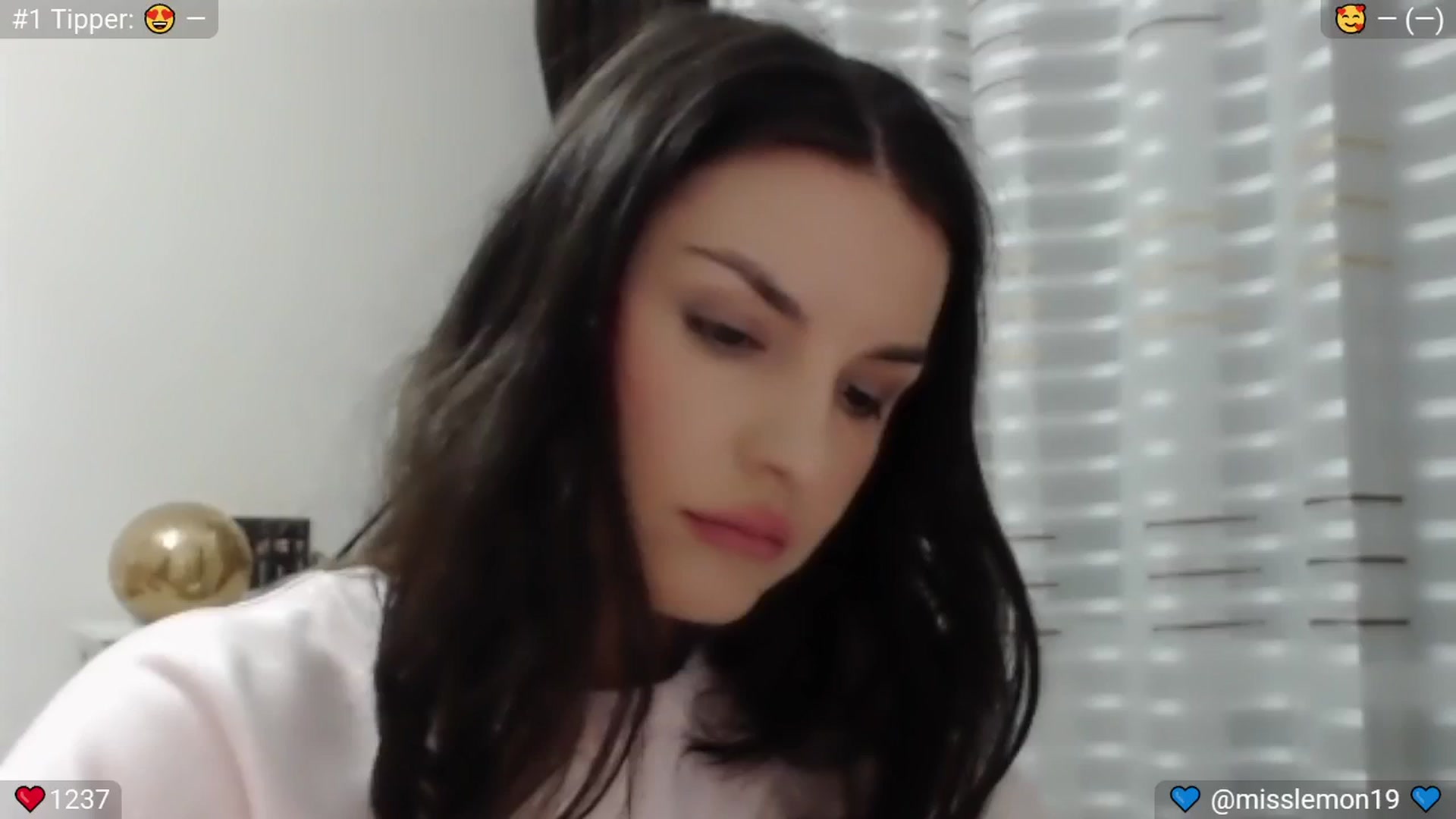 Gallery image thumbnail from SpicedPeach's myfreecams stream on, 01/11/2025, 22:33 image 12 of 20