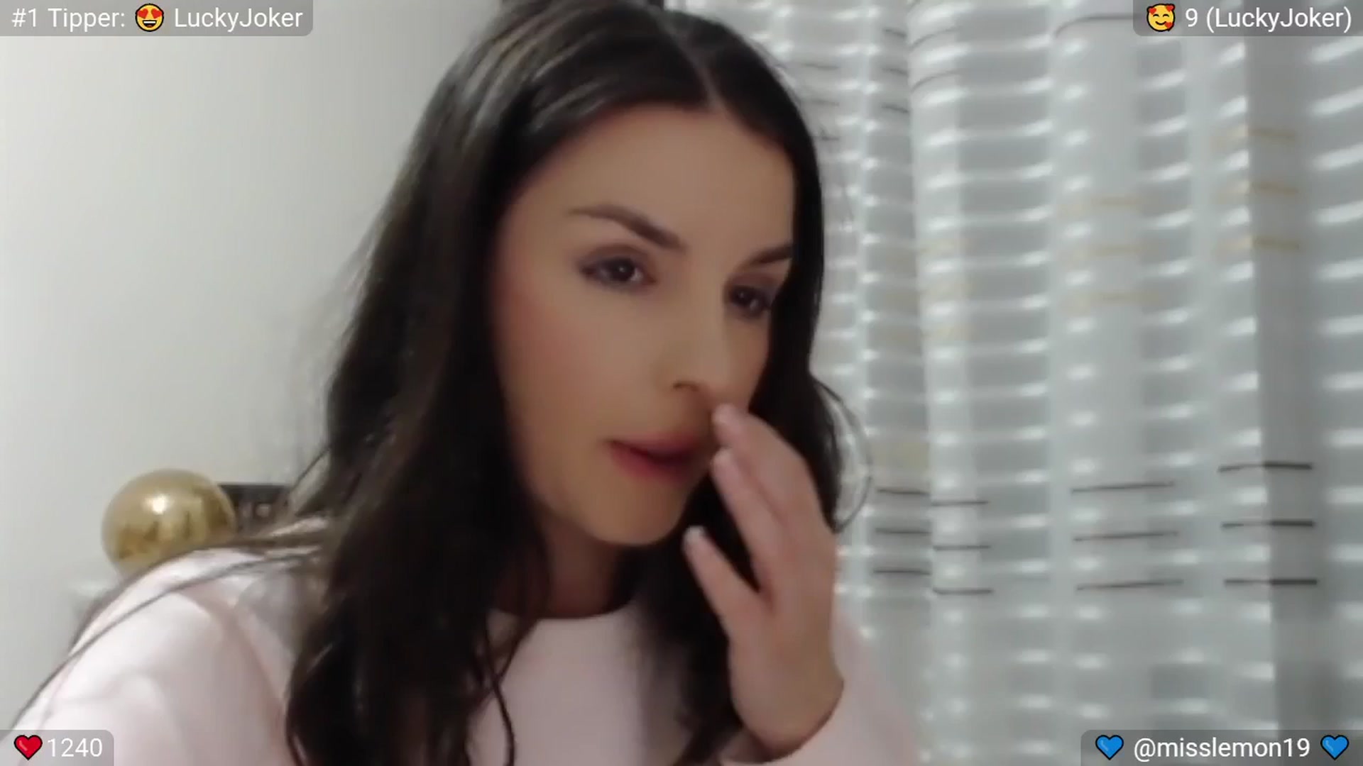 Gallery image thumbnail from SpicedPeach's myfreecams stream on, 01/11/2025, 23:04 image 19 of 20