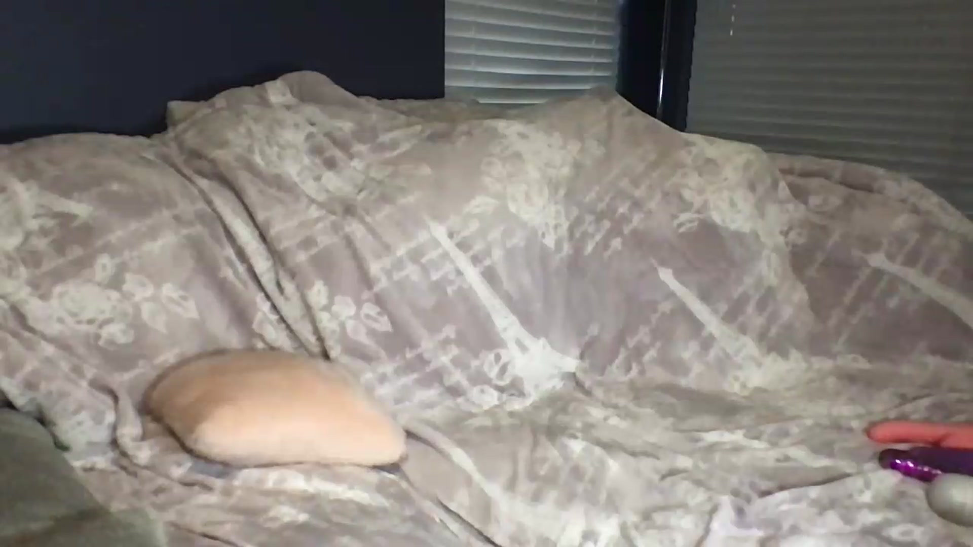 Gallery image thumbnail from SpicyA's myfreecams stream on, 05/18/2026, 01:13 image 18 of 20