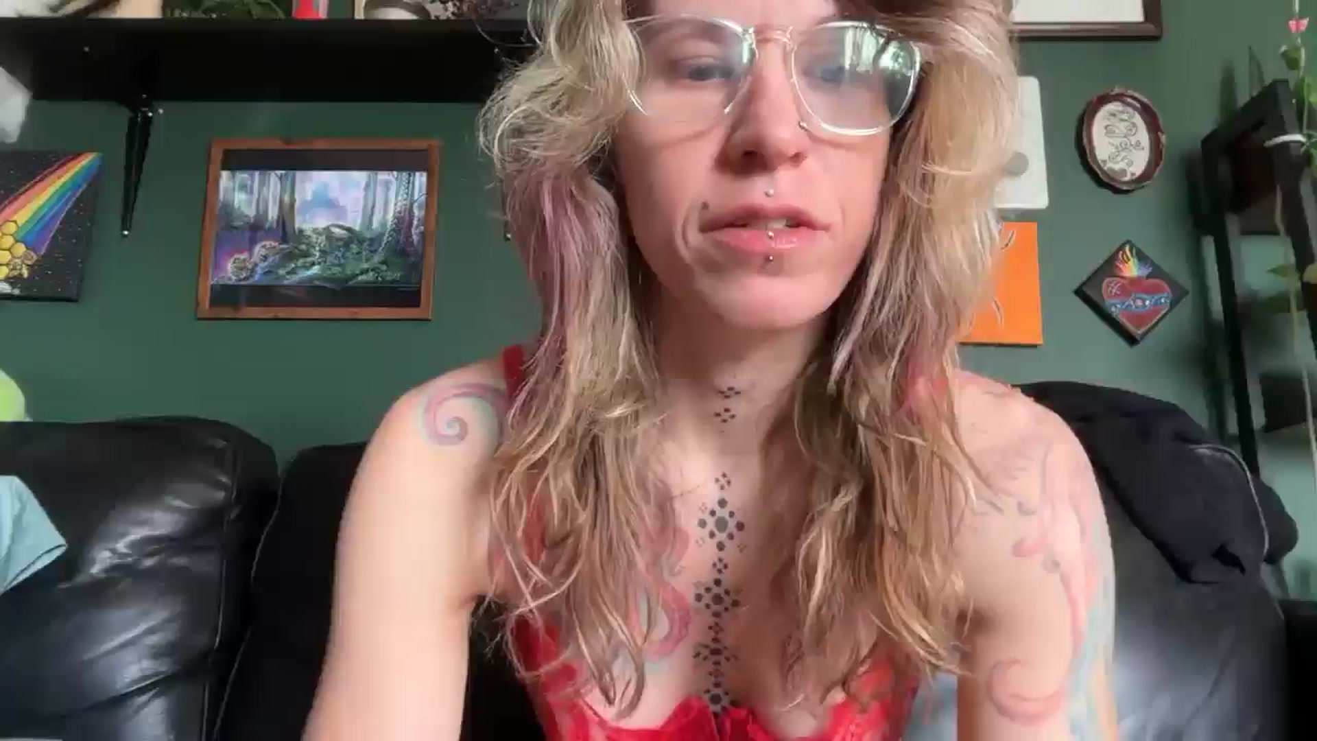 Gallery image thumbnail from SpicyDee369's myfreecams stream on, 12/30/2025, 16:08 image 14 of 20